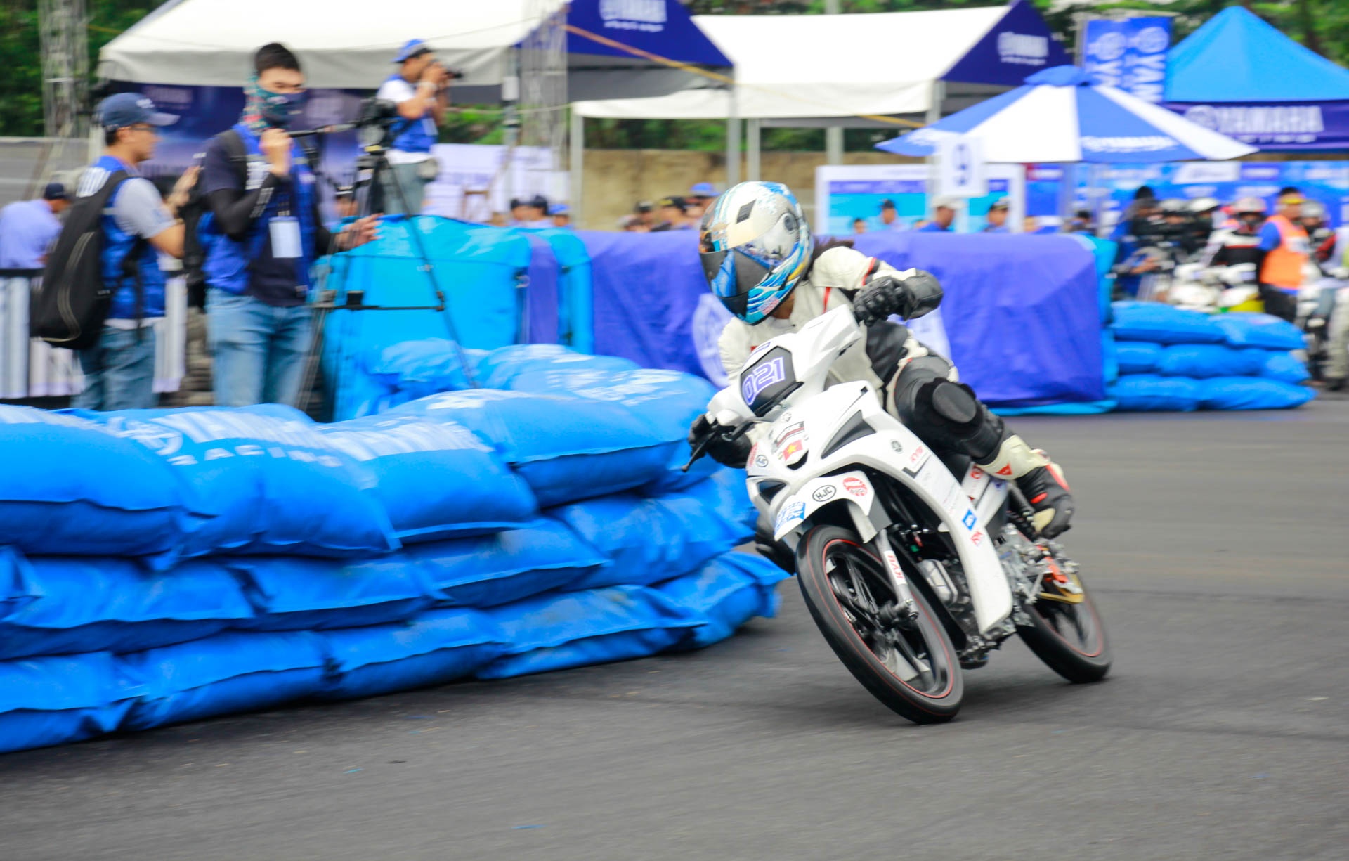 Giai dua xe Yamaha Exciter 150 anh 13