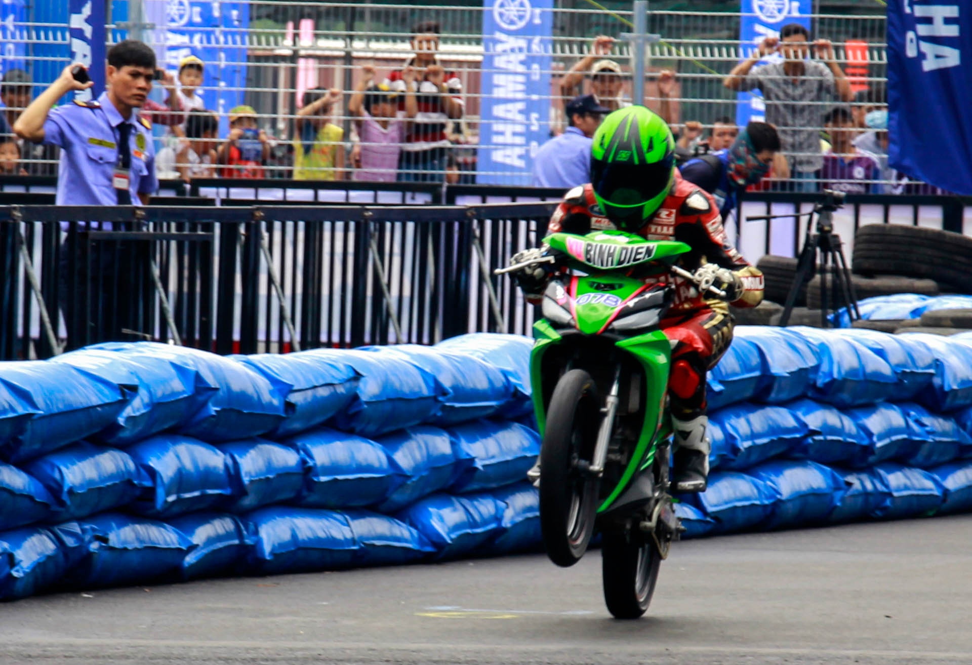 Giai dua xe Yamaha Exciter 150 anh 7