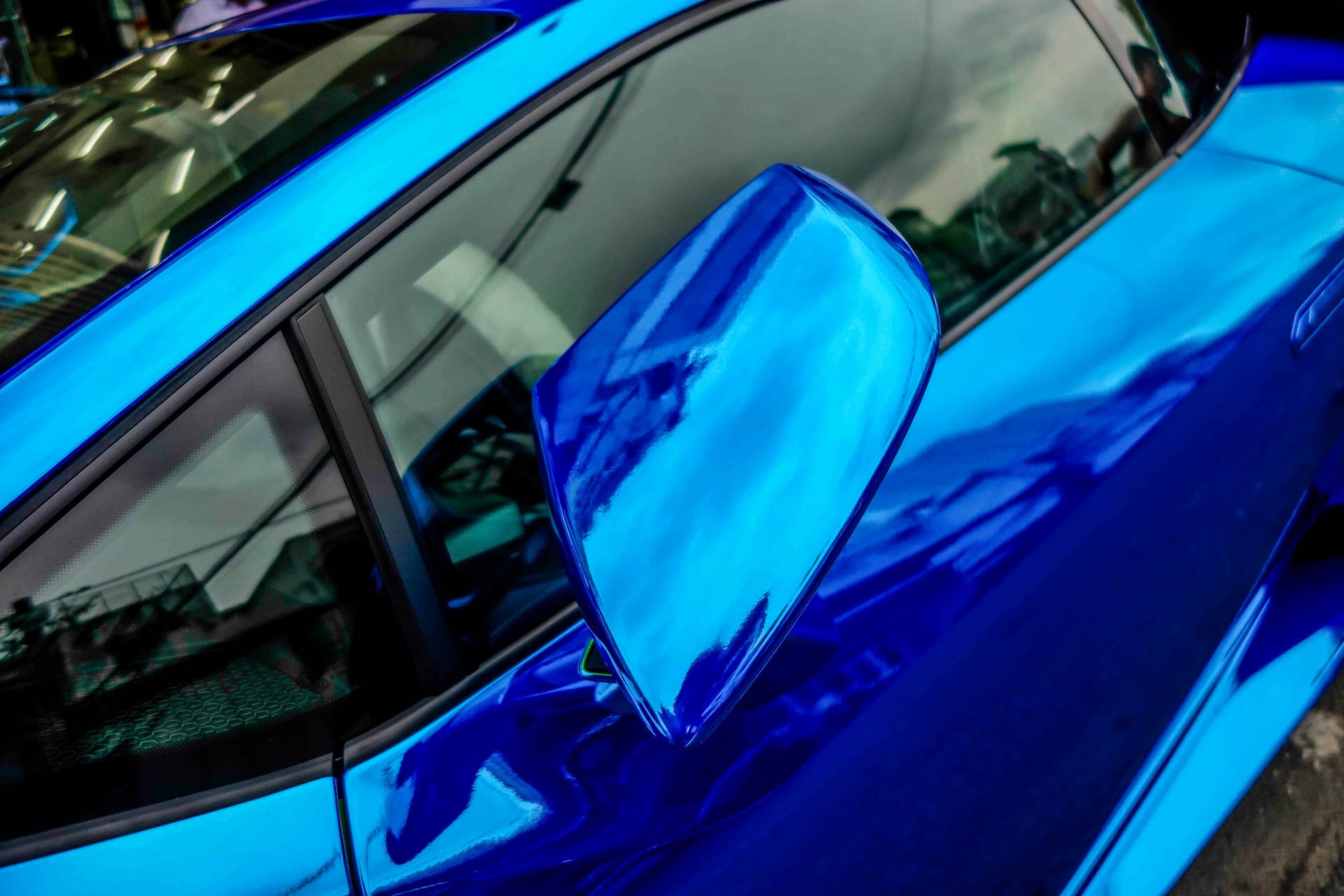 Lamborghini Huracan di tham ruong anh 7