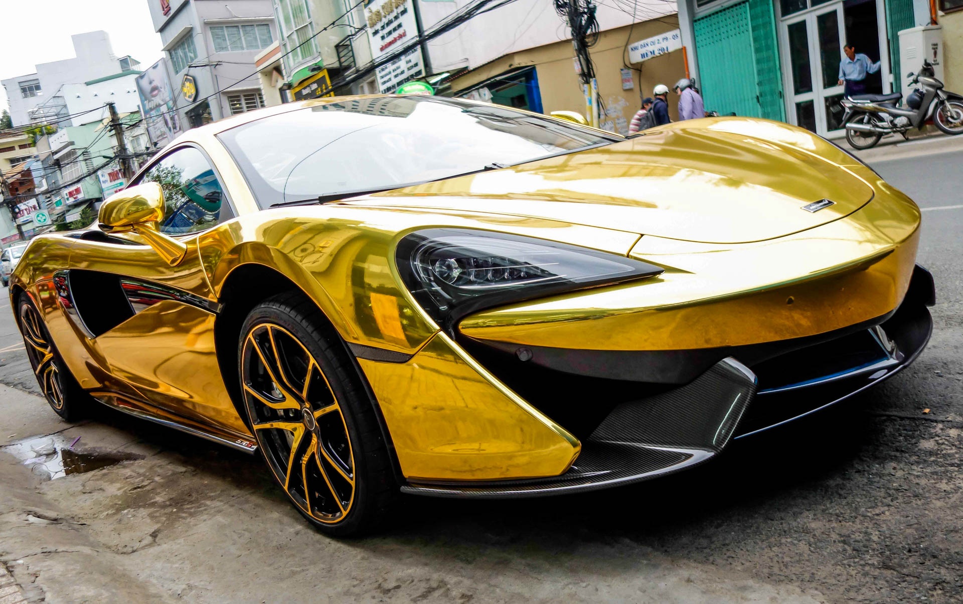 siêu xe của đại gia Sài Gòn độ mâm ảnh 9 sieu xe cua dai gia Sai Gon do mam anh 9