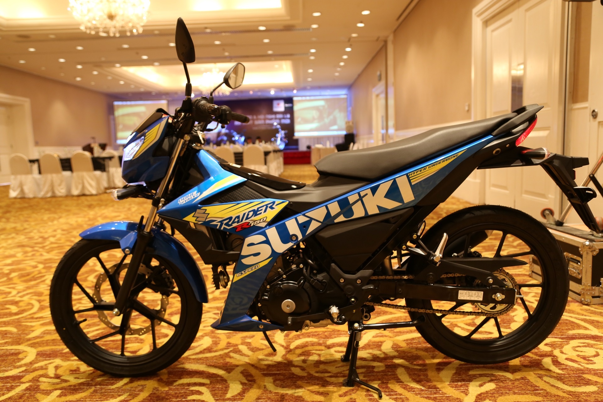 Suzuki Raider doi moi ra mat anh 1