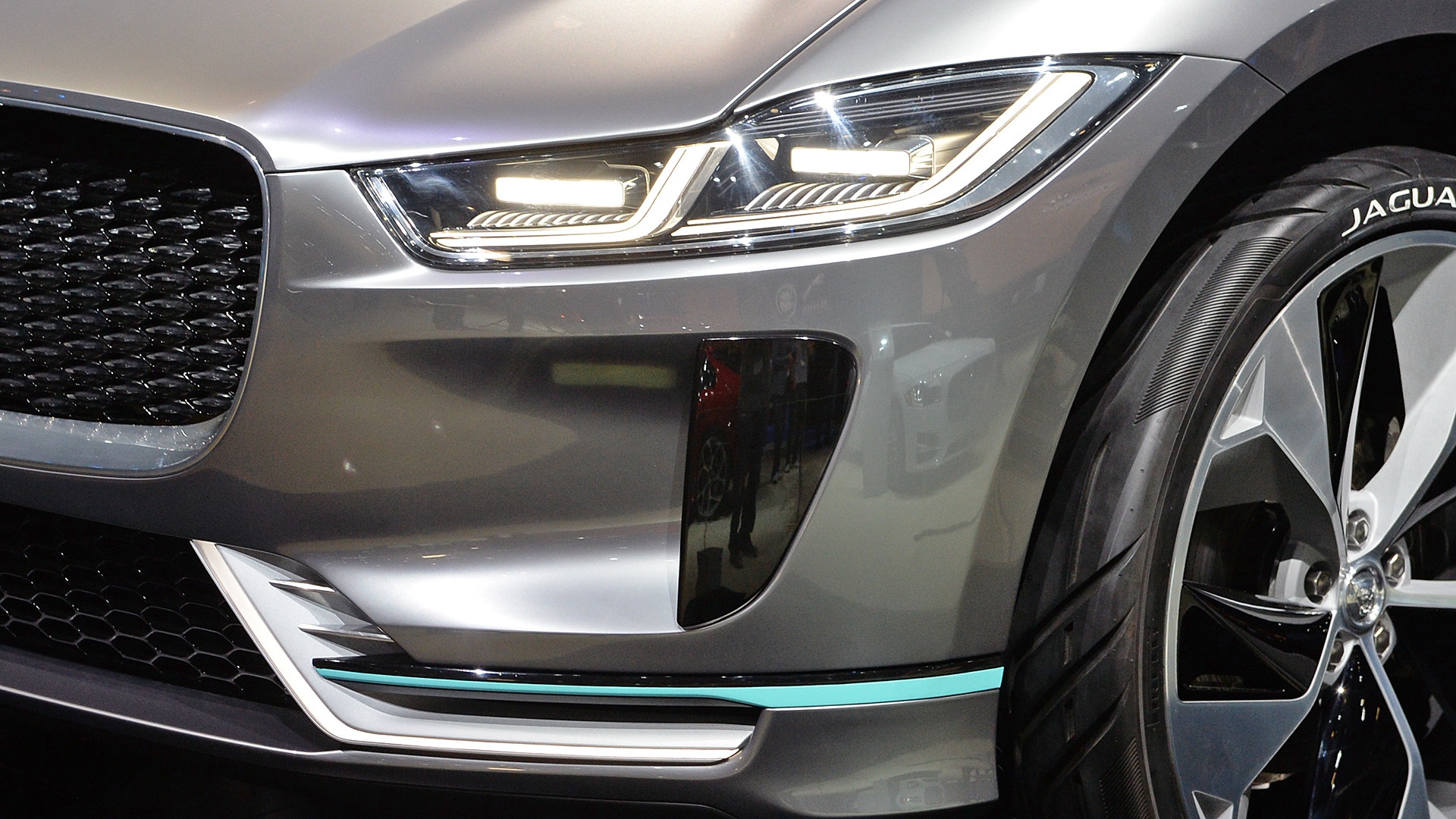 Jaguar I-Pace concept ra mat anh 7