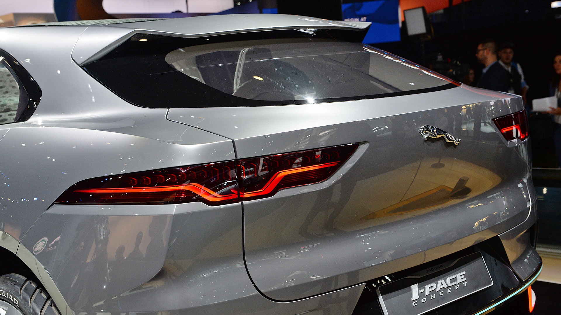 Jaguar I-Pace concept ra mat anh 9