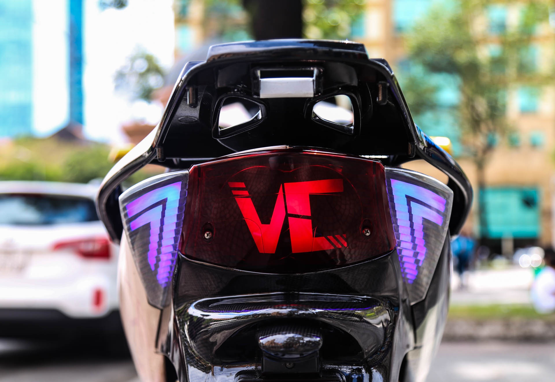 Honda SH do cua biker Sai Gon anh 13