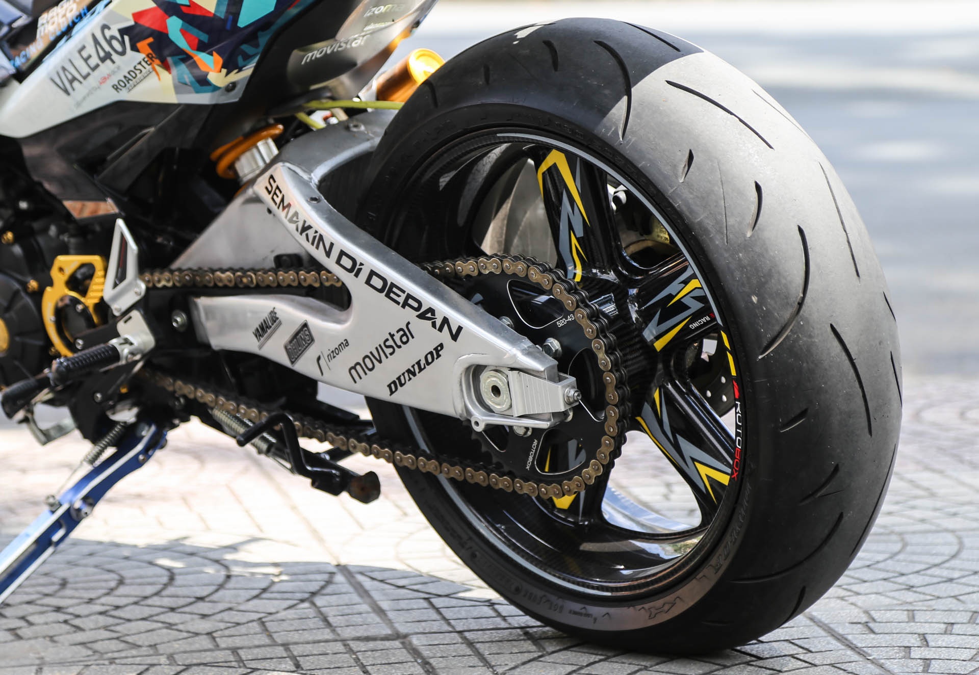 Exciter do 300 trieu dong anh 4