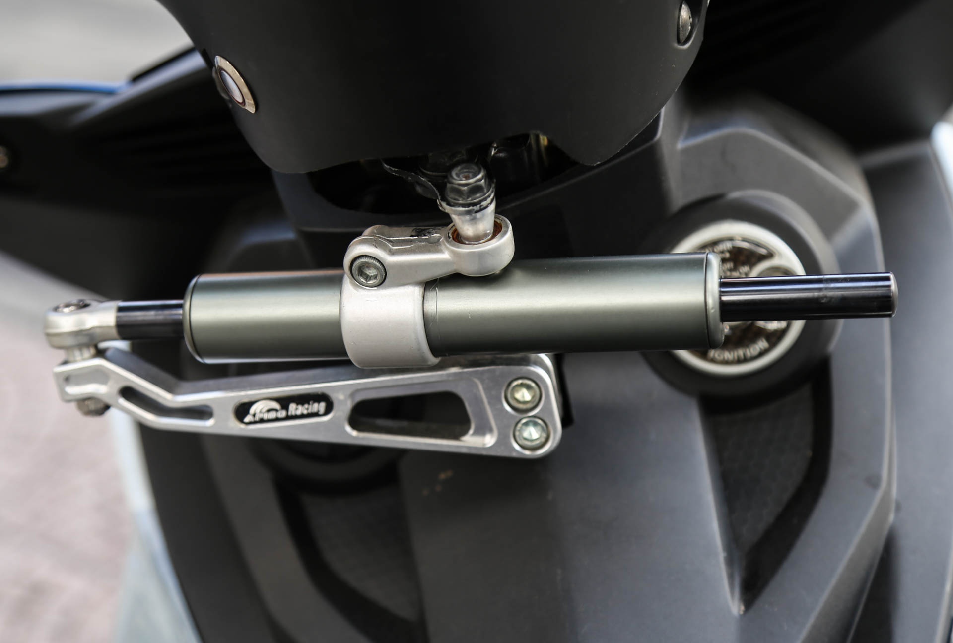 Exciter do 300 trieu dong anh 7