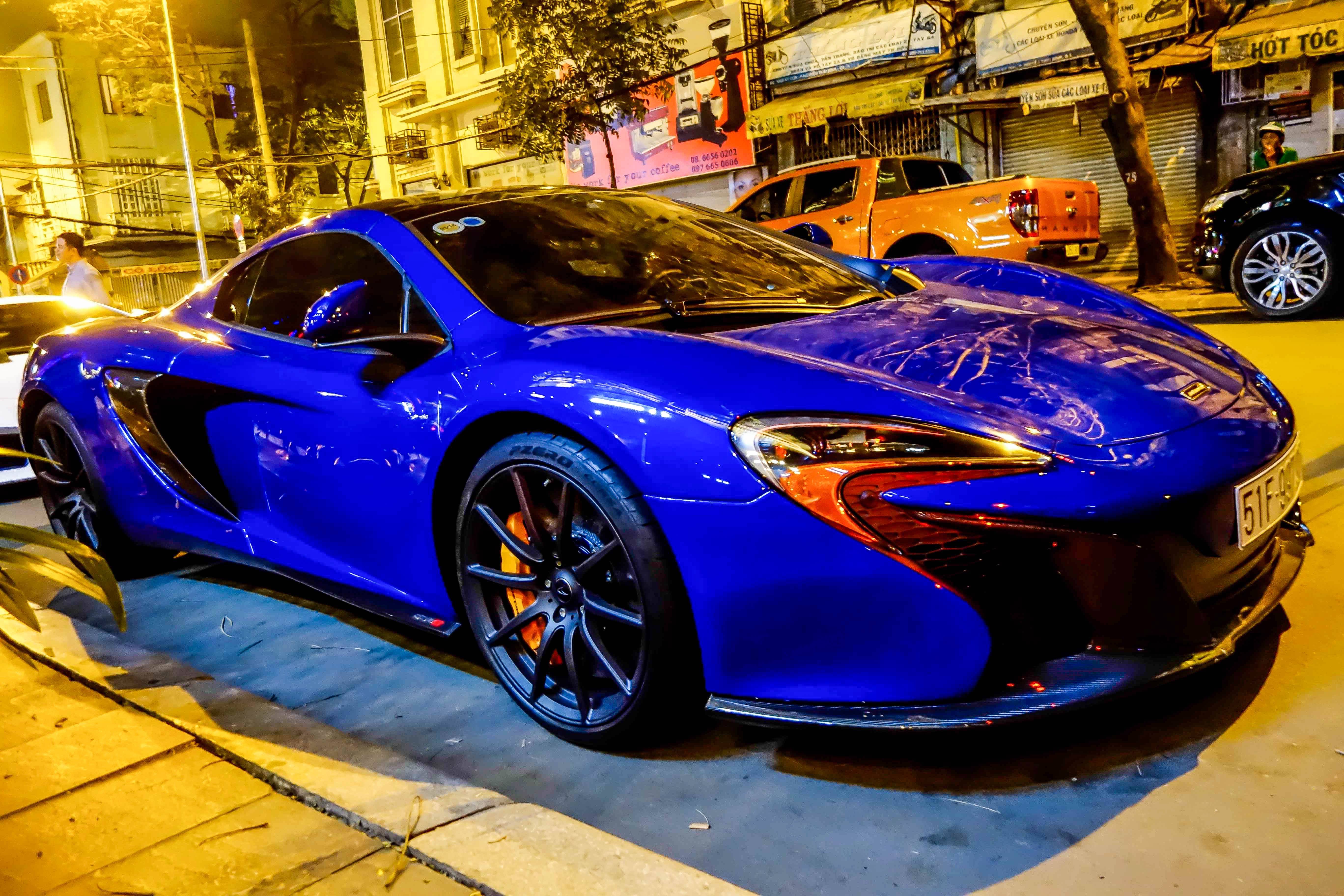 Dan sieu xe cua Minh Nhua anh 1