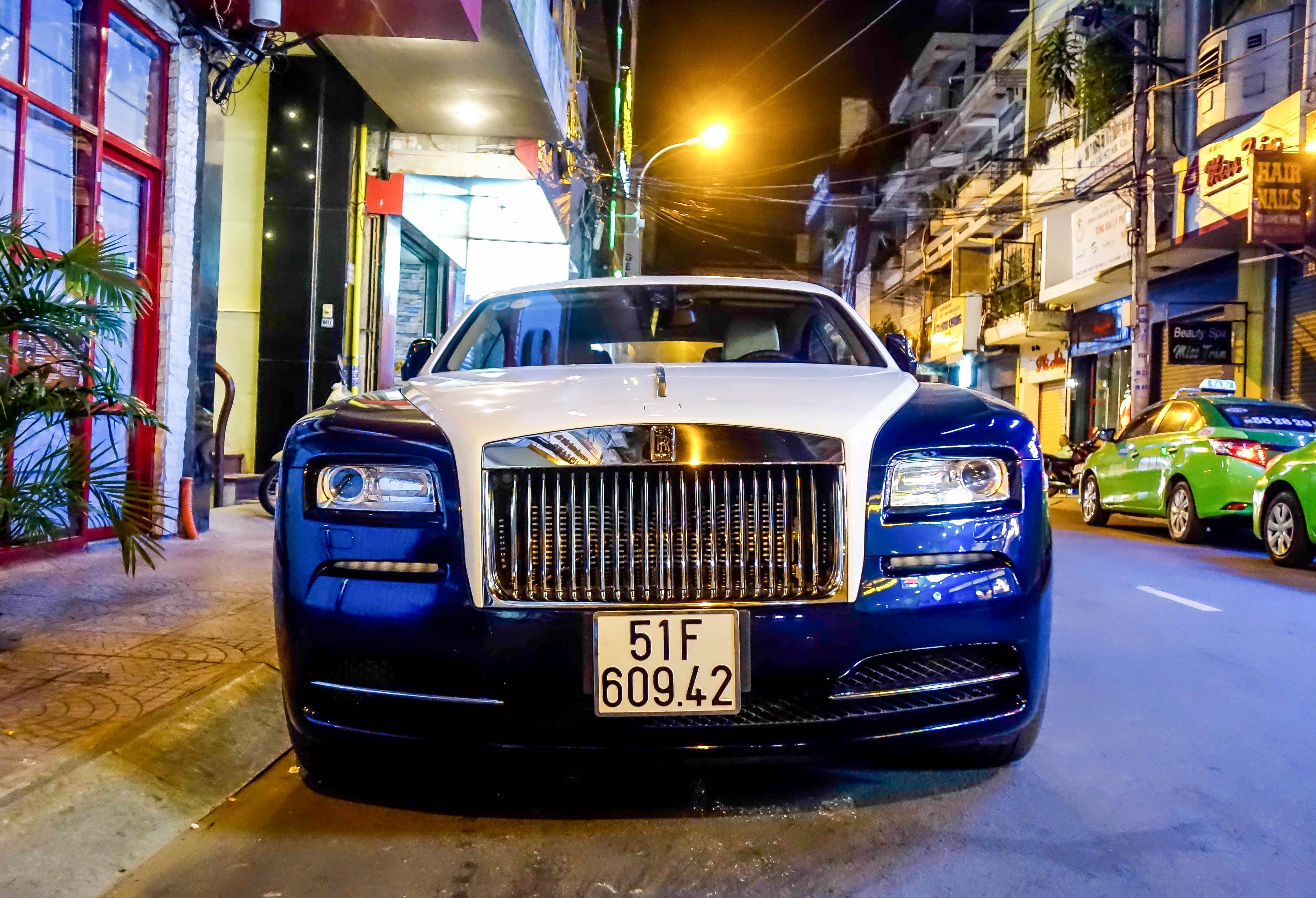 Dan sieu xe cua Minh Nhua anh 4