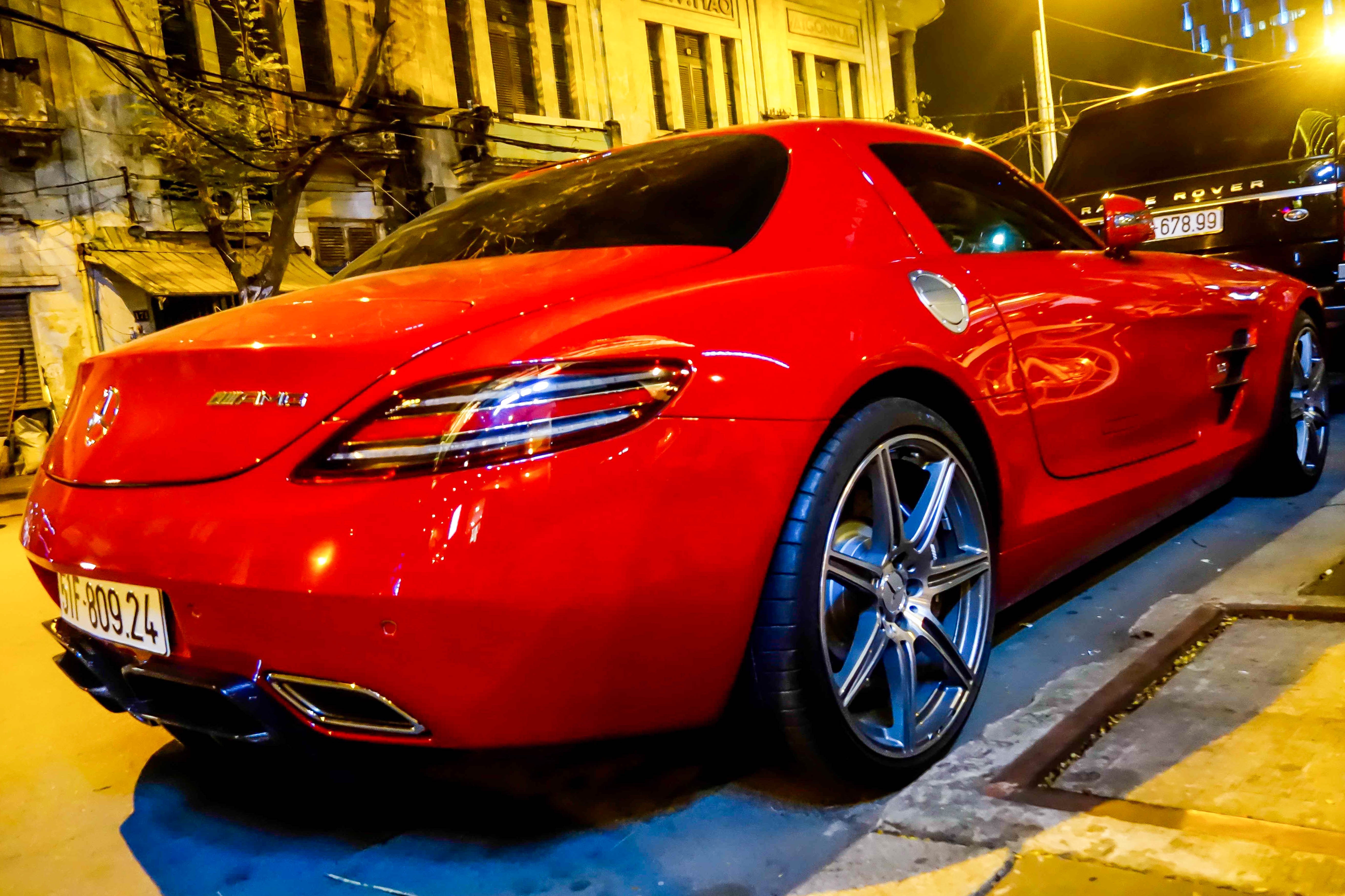 Dan sieu xe cua Minh Nhua anh 7