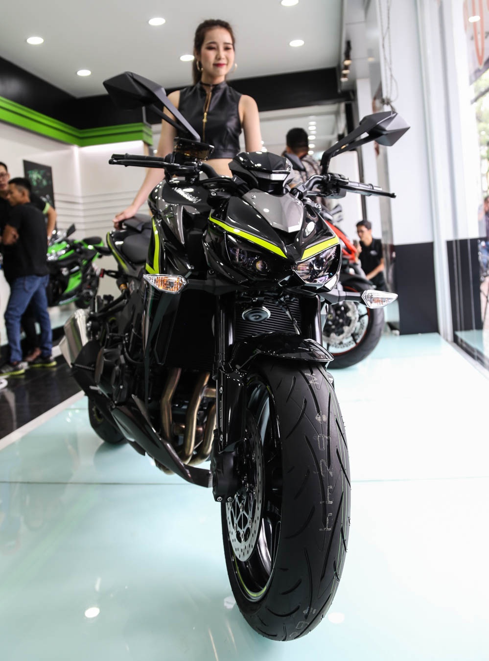 Kawasaki Z1000 2017 anh 5