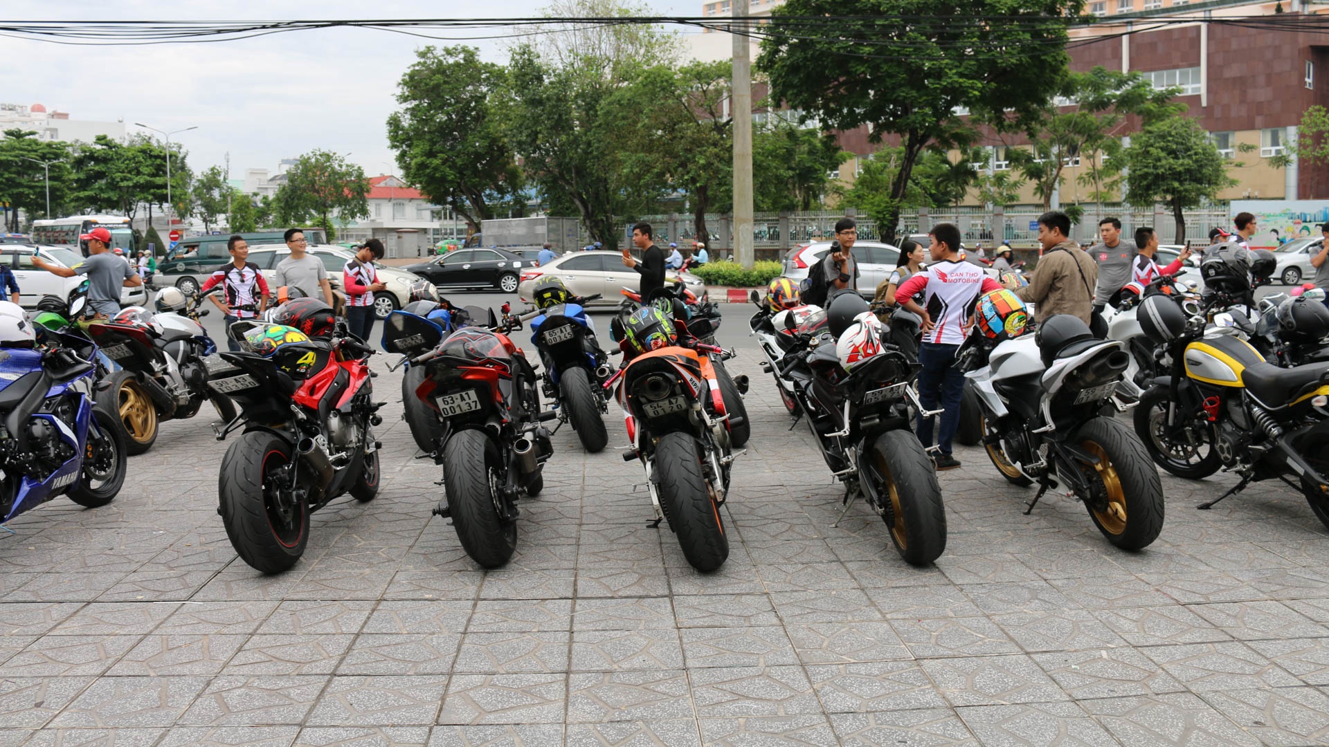 200 moto phan khoi lon tu hop o Can Tho anh 4