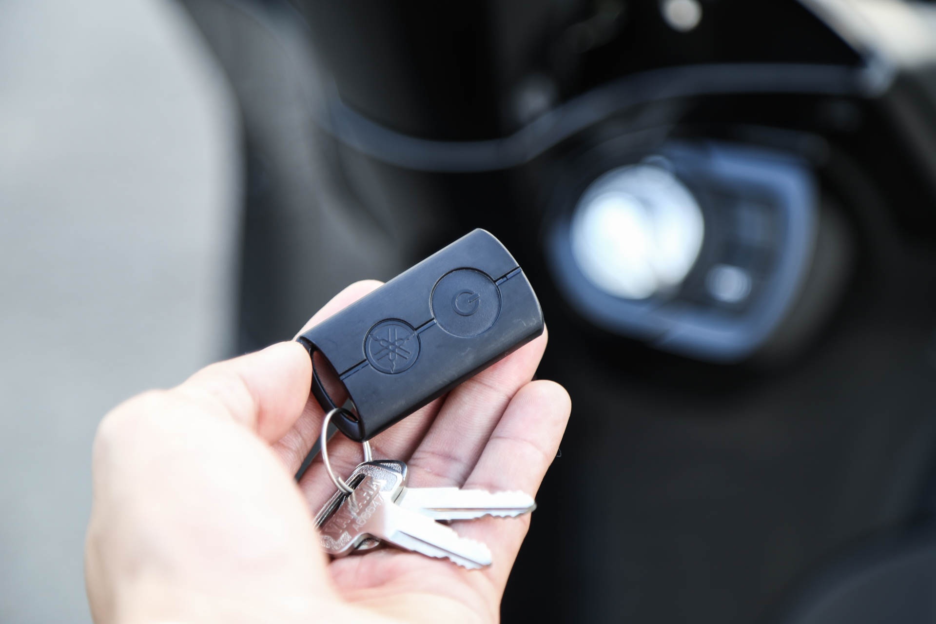 Gia Yamaha Janus Premium anh 6