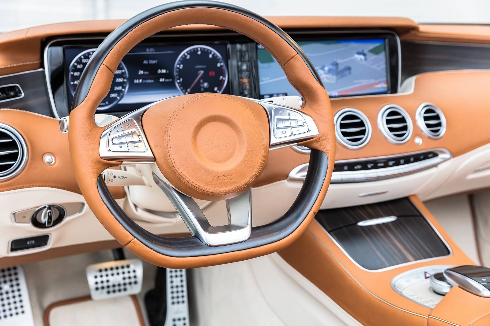 Mercedes S-Class mui tran Carlsson anh 2