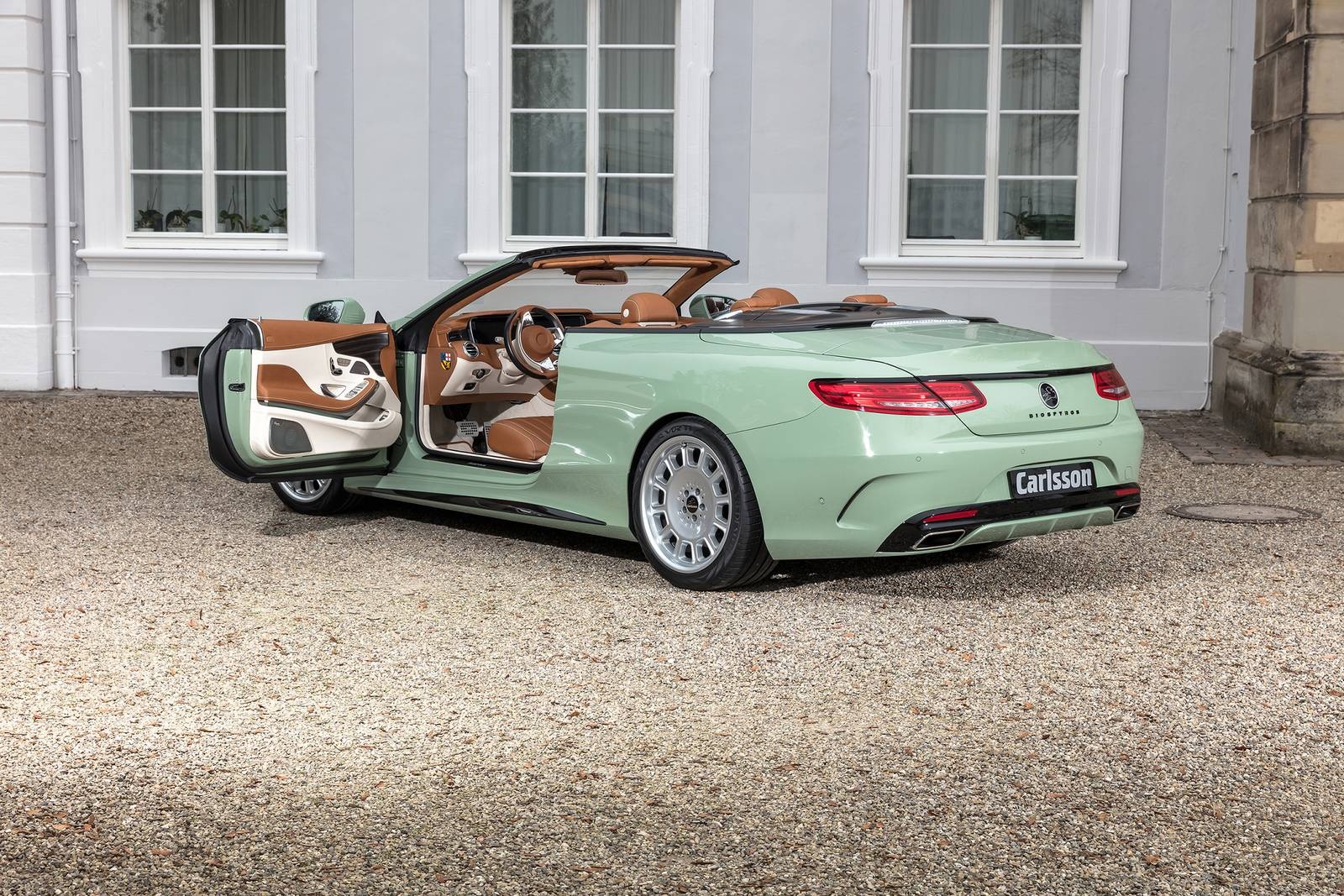 Mercedes S-Class mui tran Carlsson anh 6