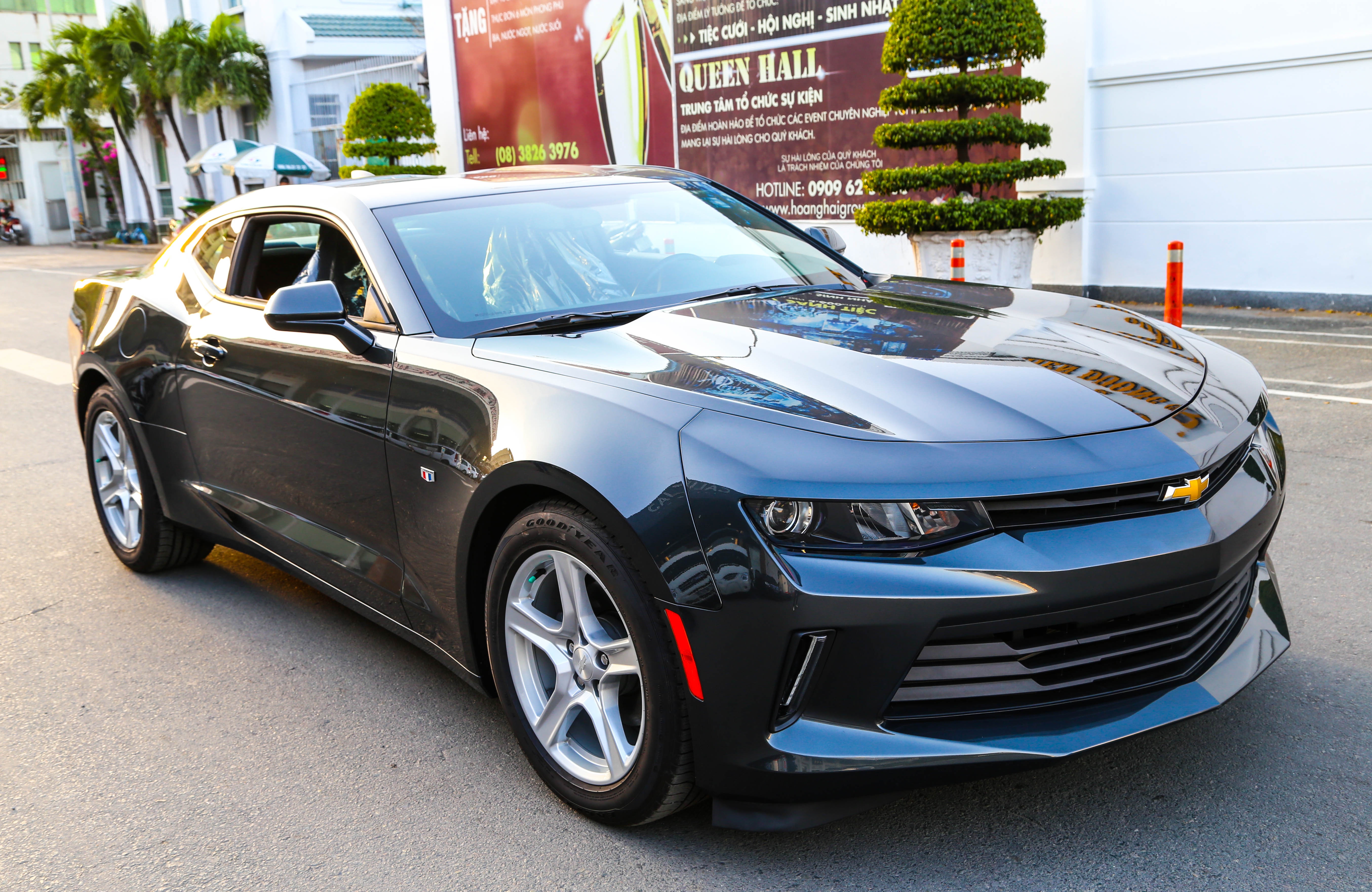 Chi tiet Chevrolet Camaro 2017 moi ban tai Viet Nam hinh anh