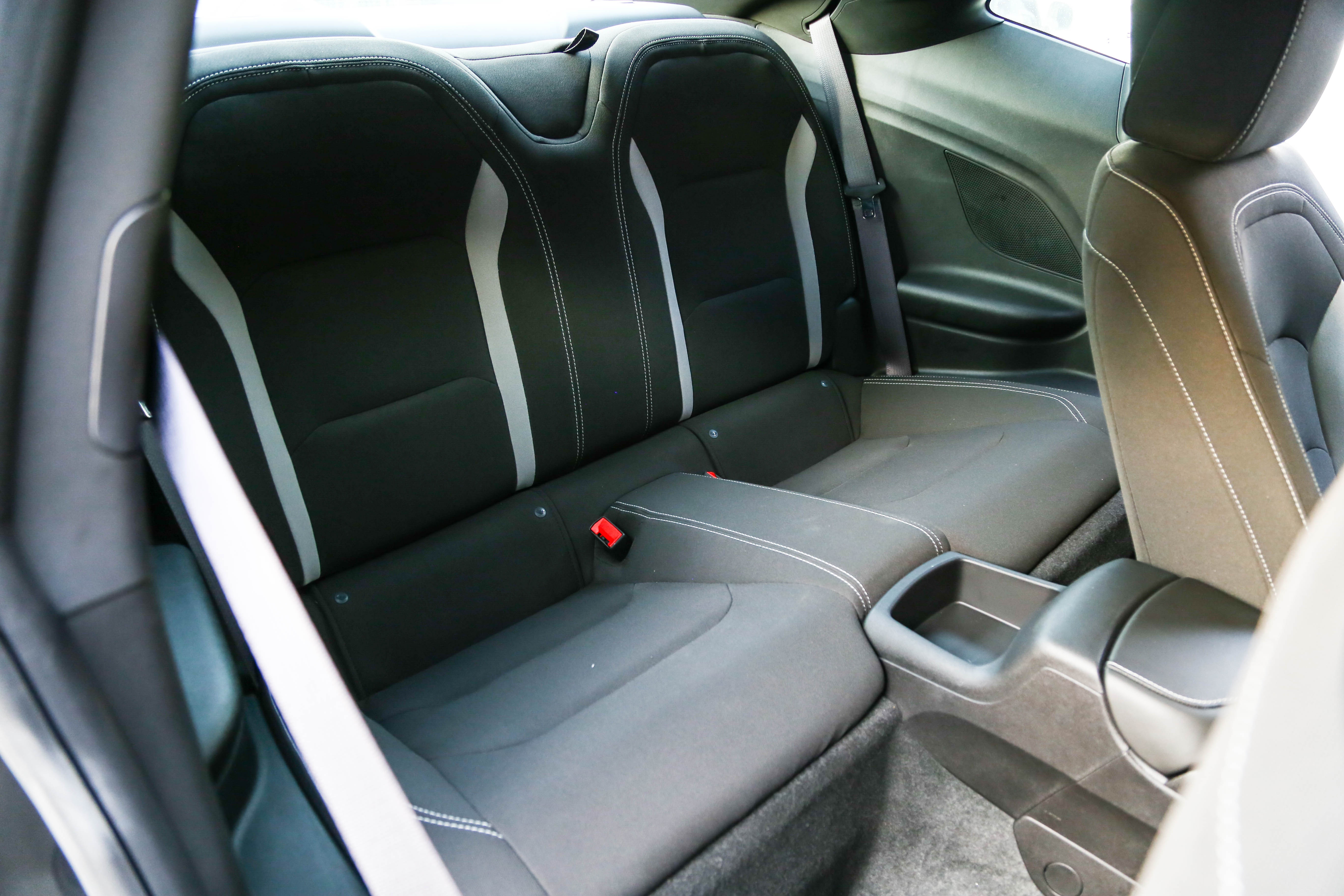 Chevrolet Camaro 2017 ve Viet Nam anh 12