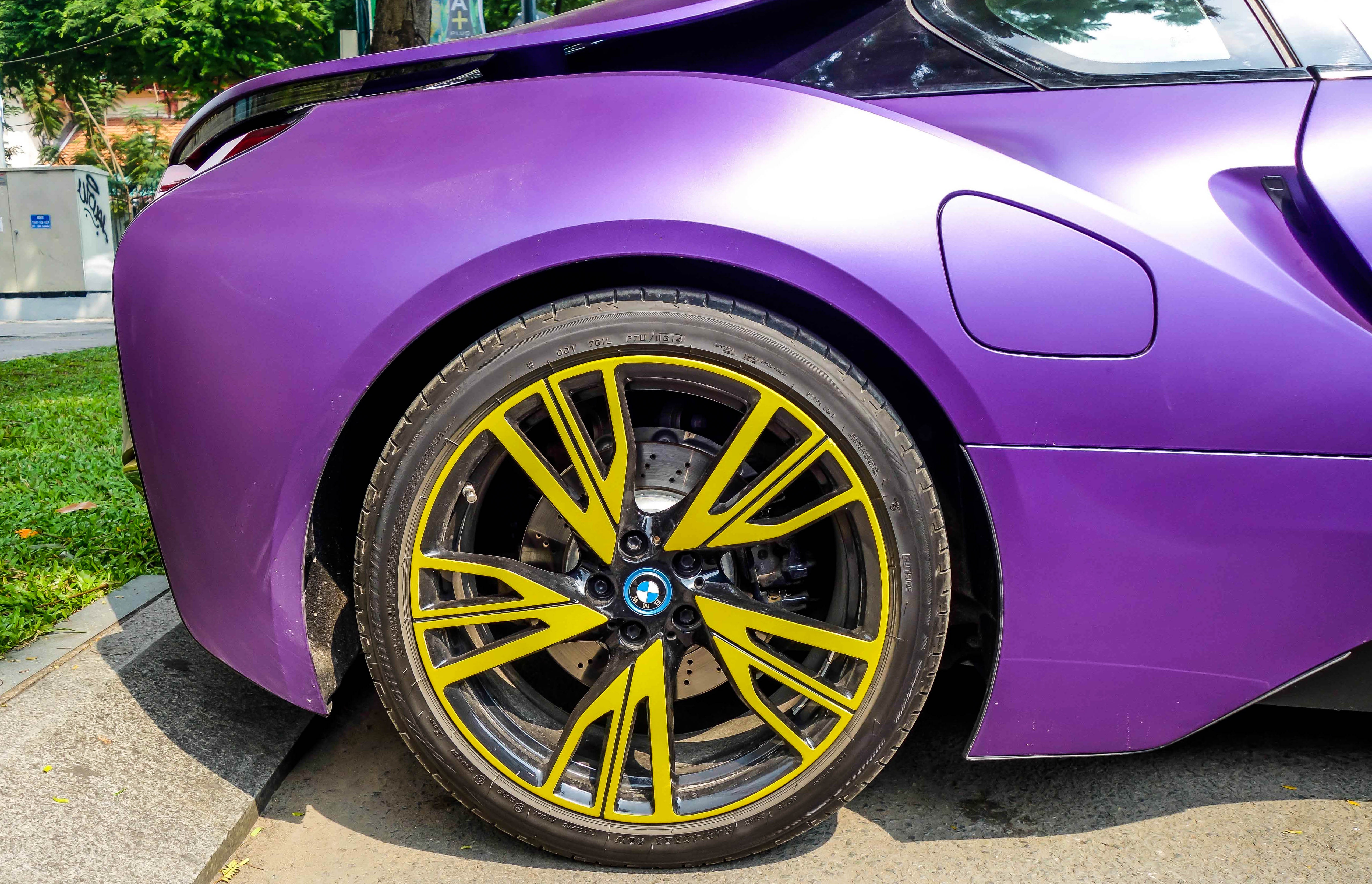 BMW i8 độ decal ảnh 6 BMW i8 do decal anh 6