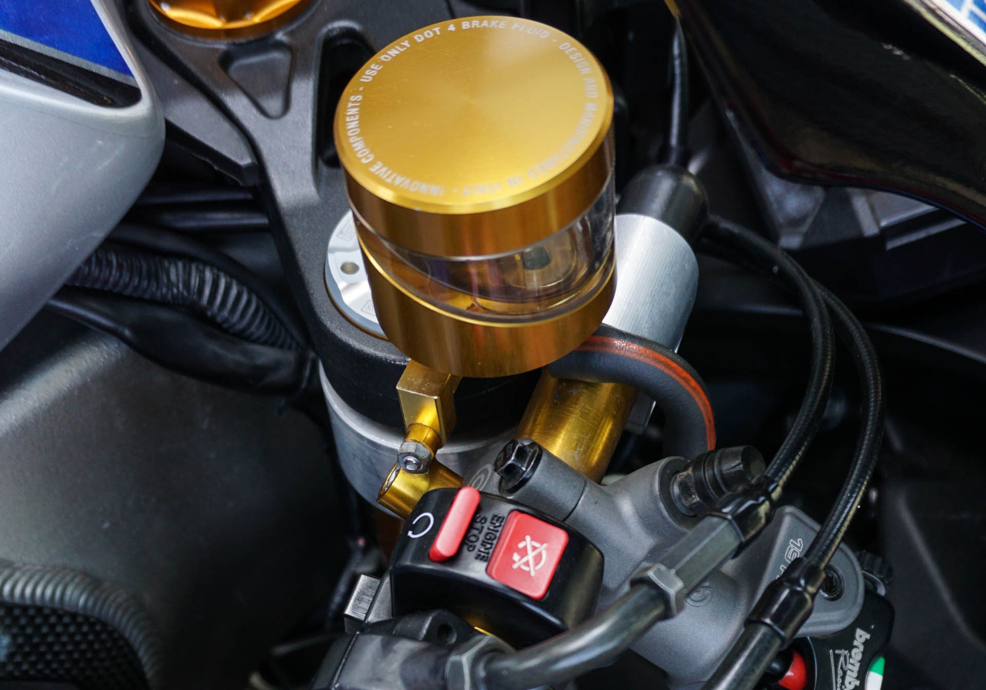 Honda CBR do cua biker Vinh Long anh 5