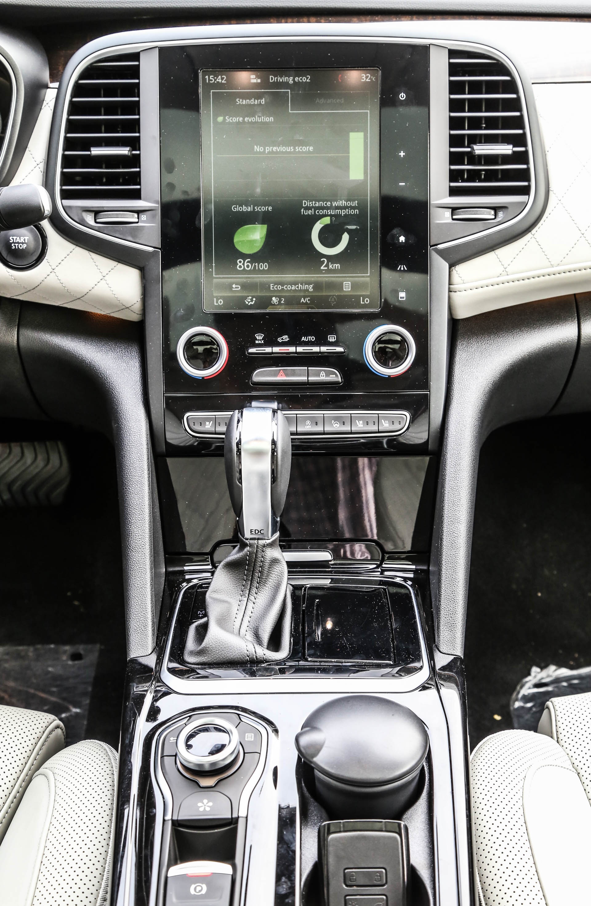 Renault Talisman tai Viet Nam anh 8