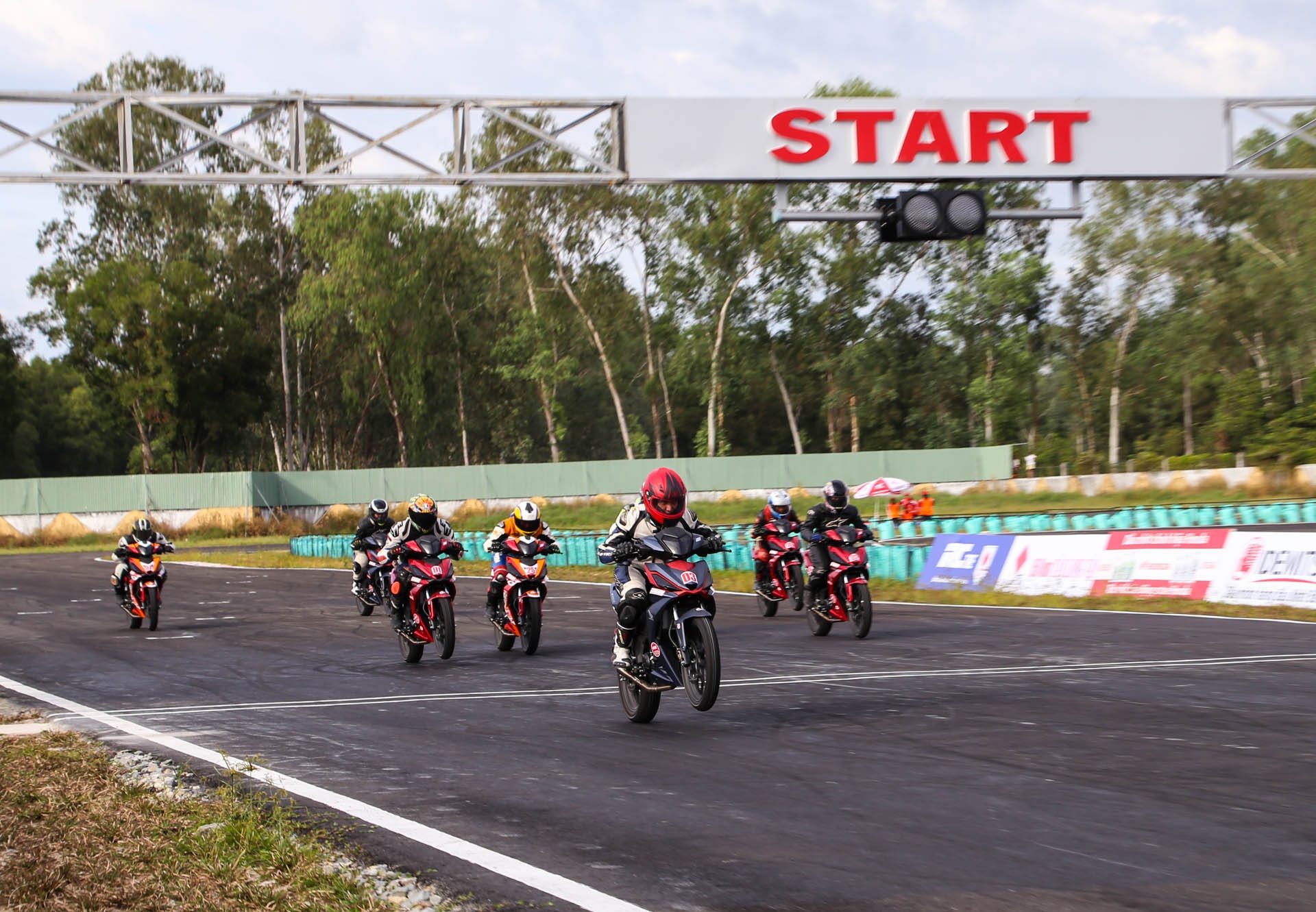 dua xe may tai Binh Duong anh 3