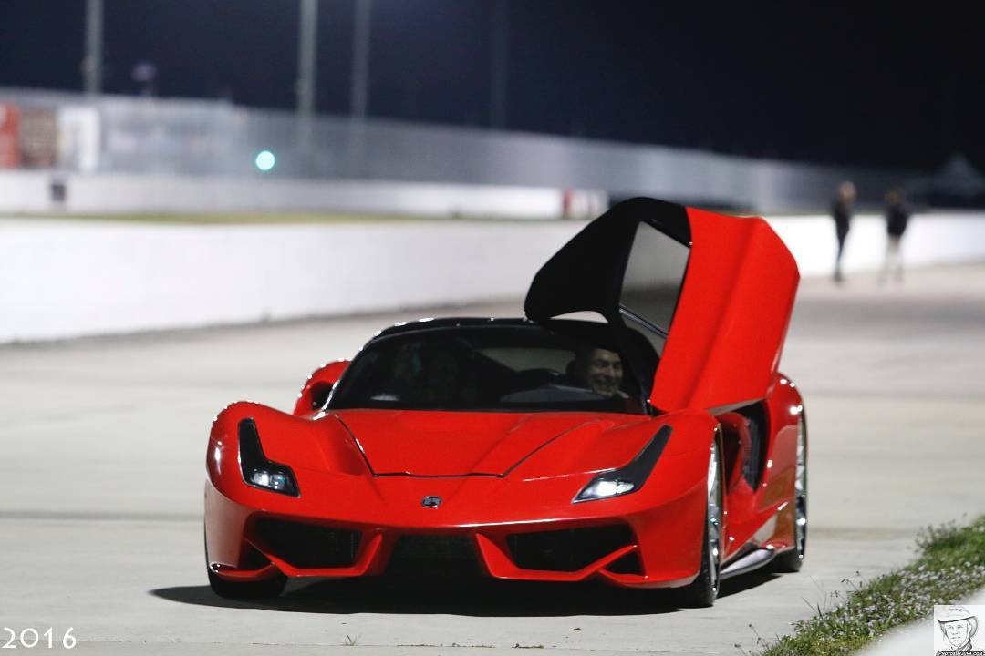 sieu xe giong LaFerrari anh 1