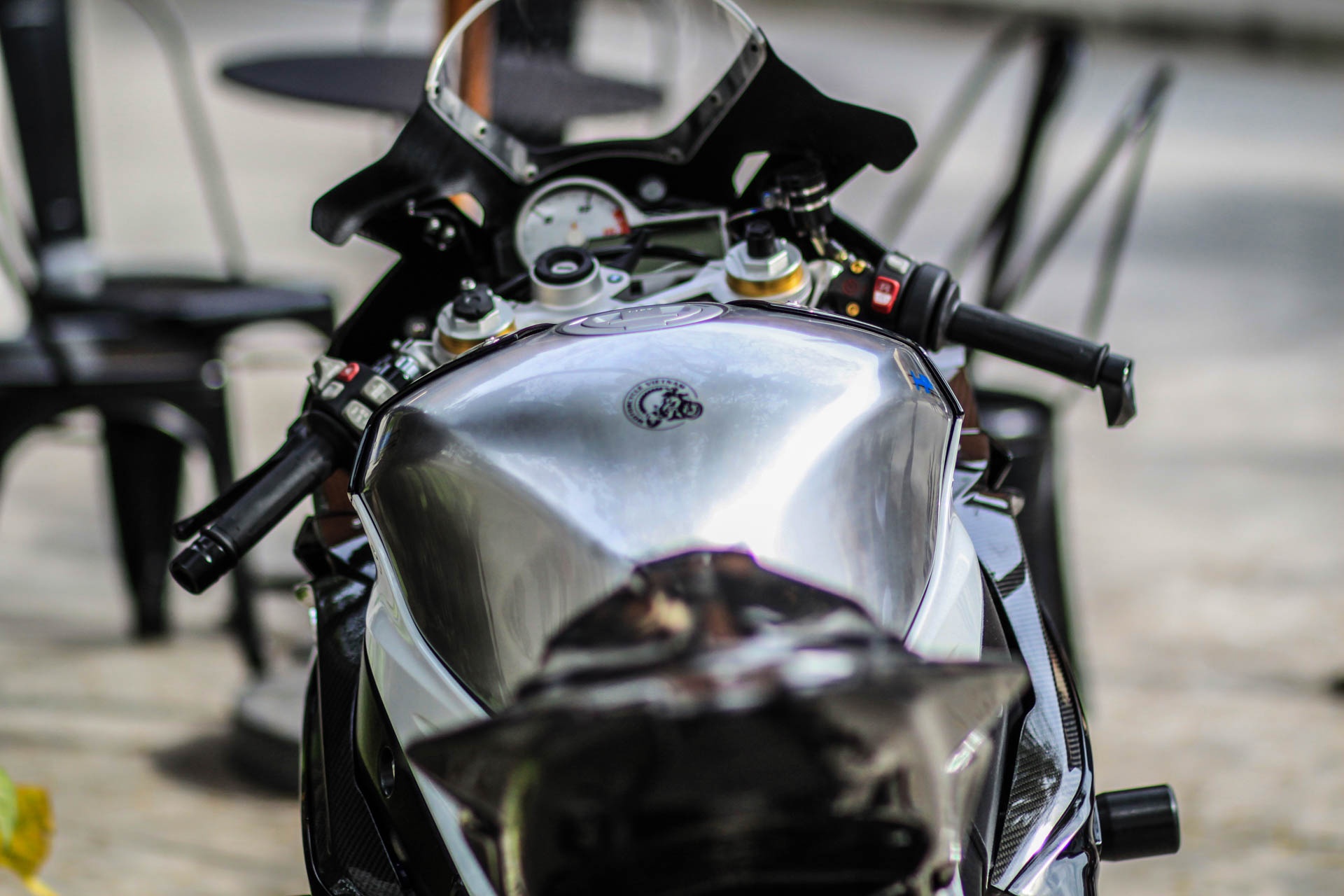 BMW S1000RR do dan ao carbon anh 8