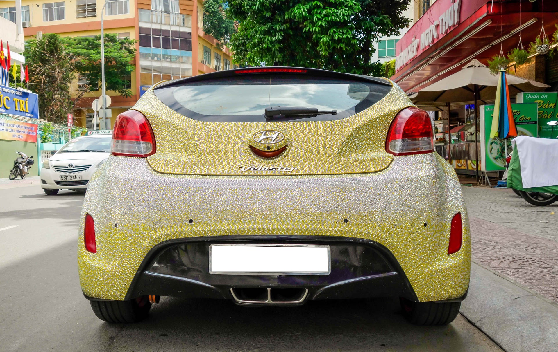 Hyundai Veloster dinh pha le anh 3