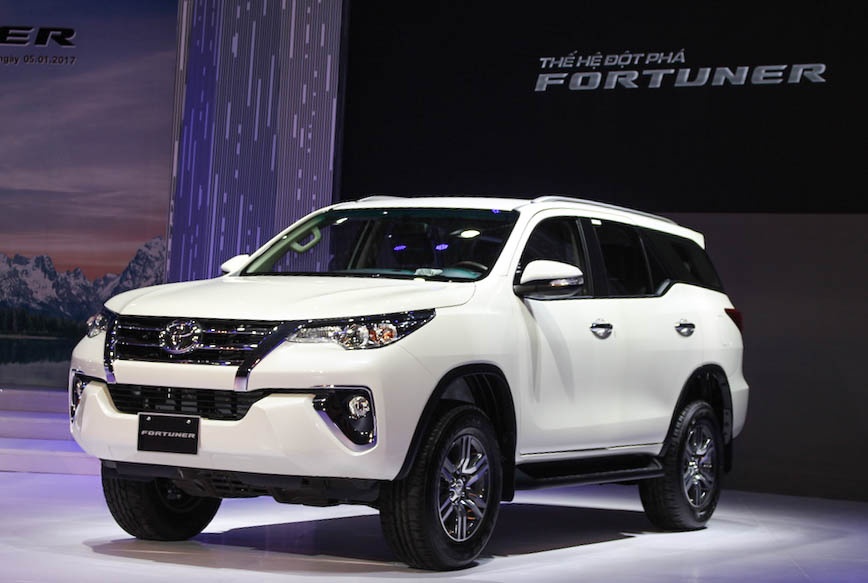 Toyota Fortuner 2017 ra mắt tại Việt Nam ảnh 2 Toyota Fortuner 2017 ra mat tai Viet Nam anh 2