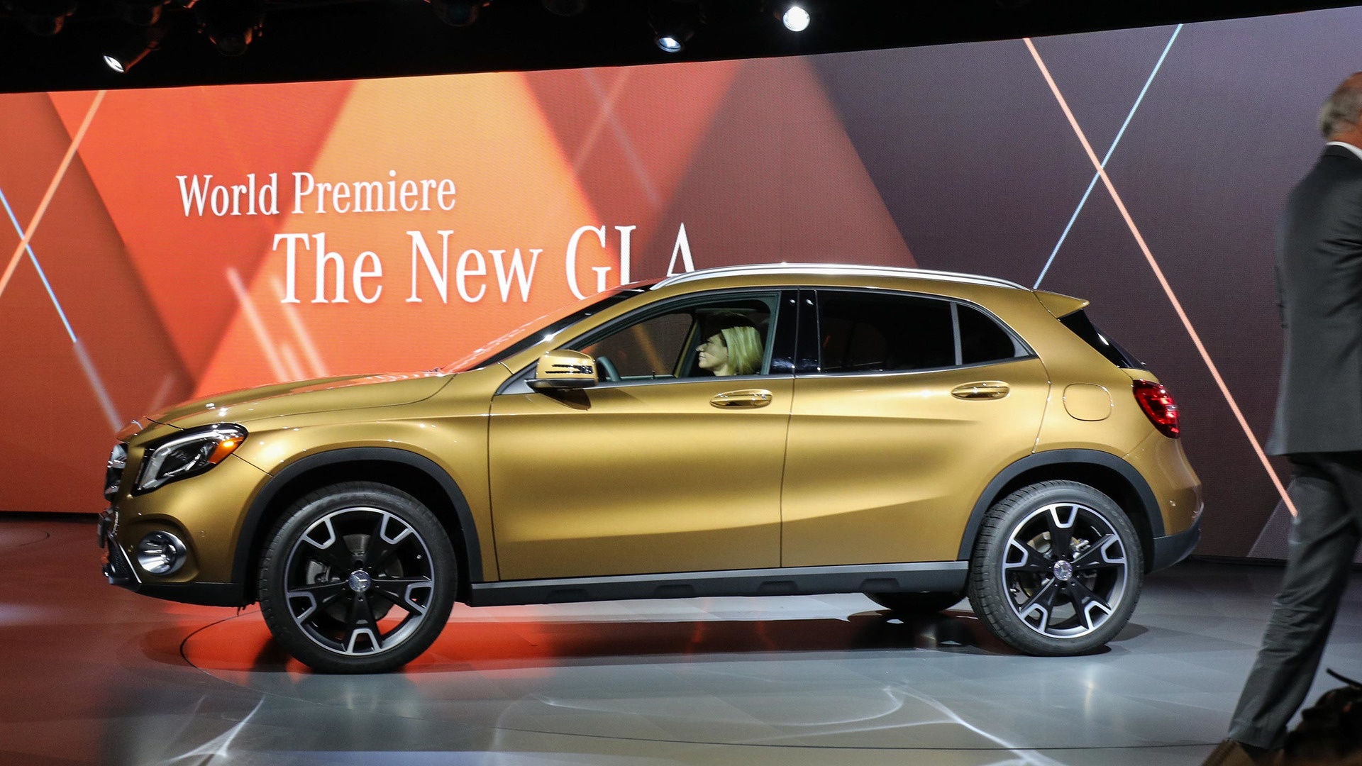 Mercedes GLA 2018 anh 2