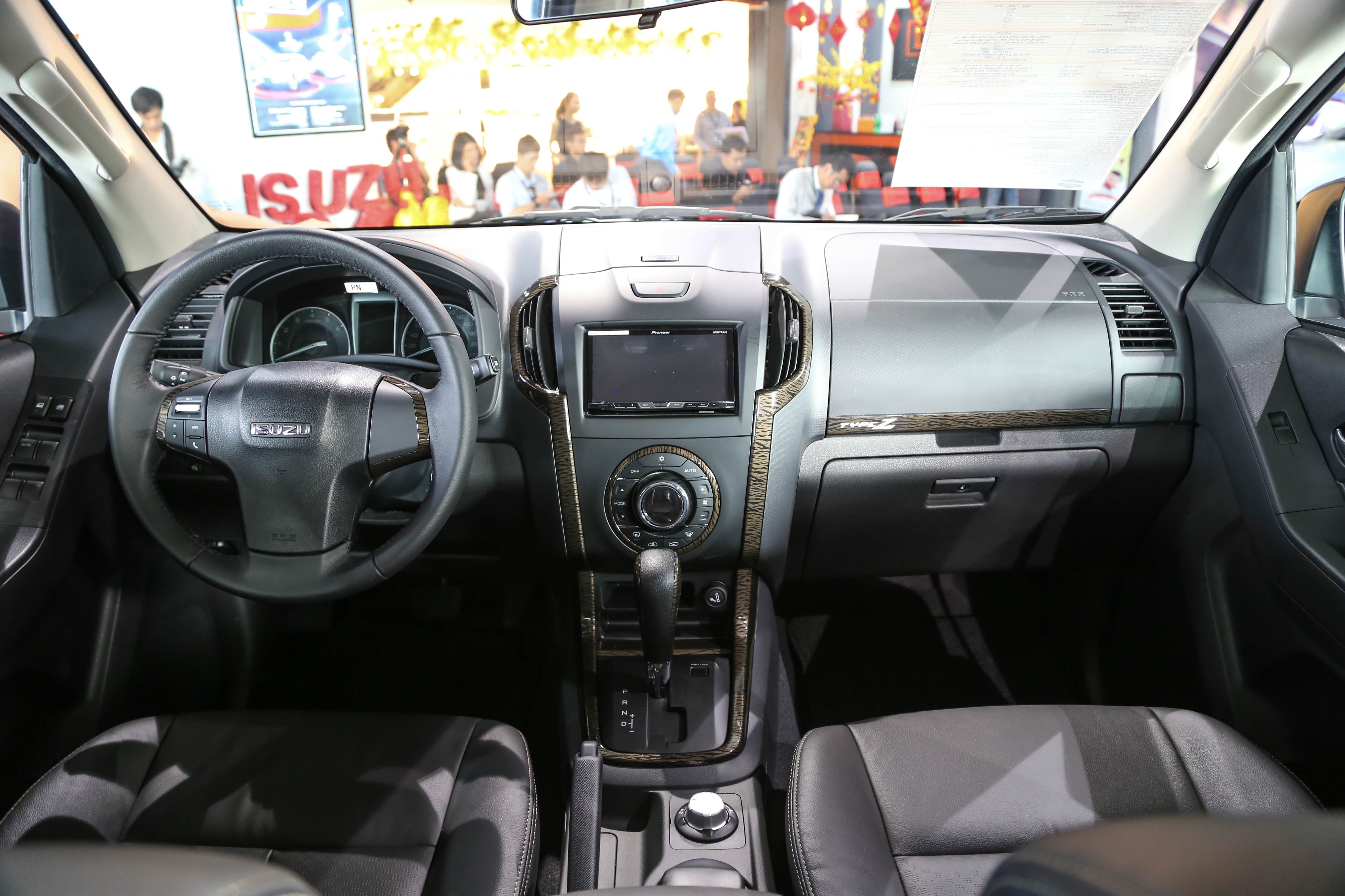 Isuzu D-Max 2017 anh 11
