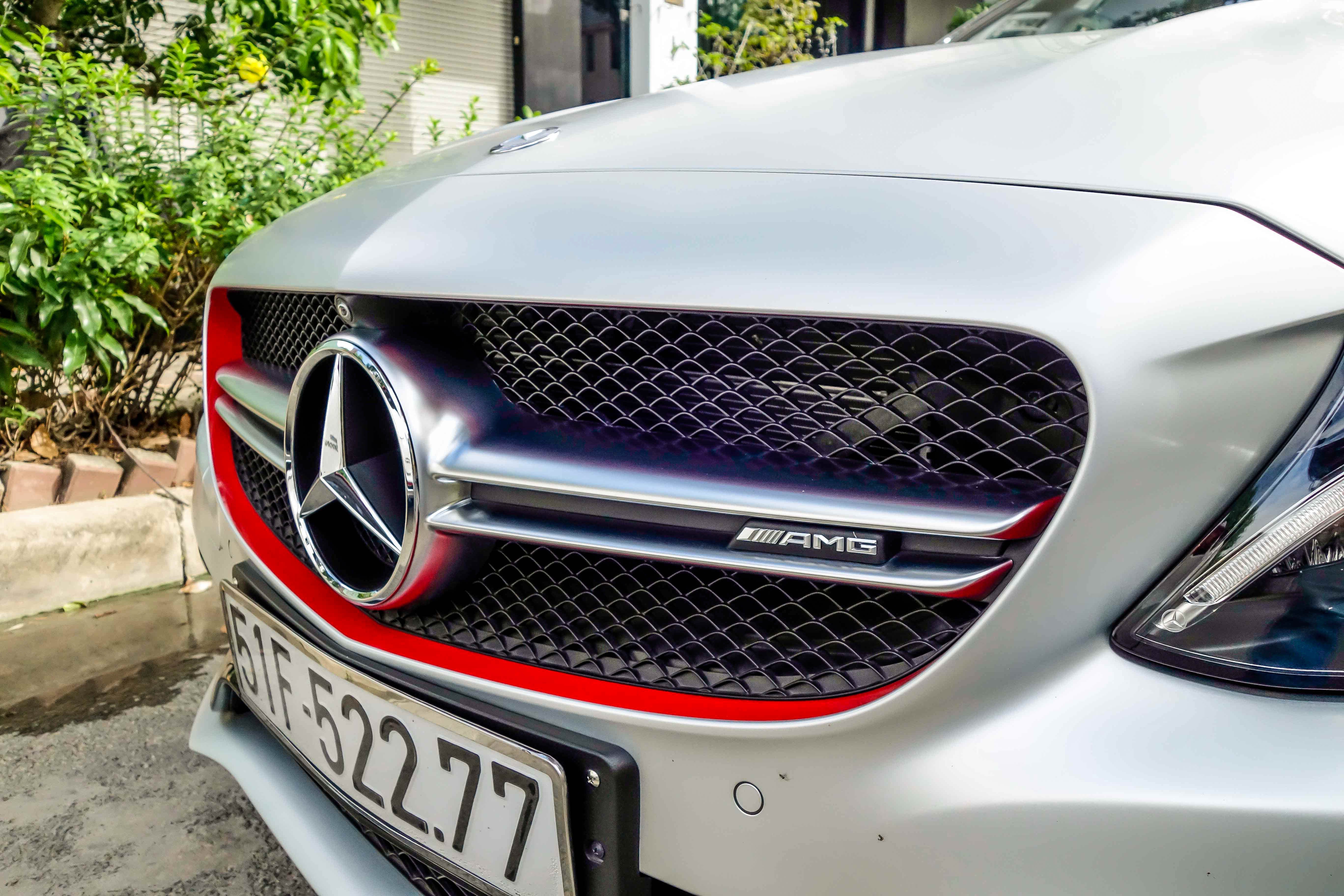 Mercedes C63S 4,6 ty ve tay Cuong Do La hinh anh