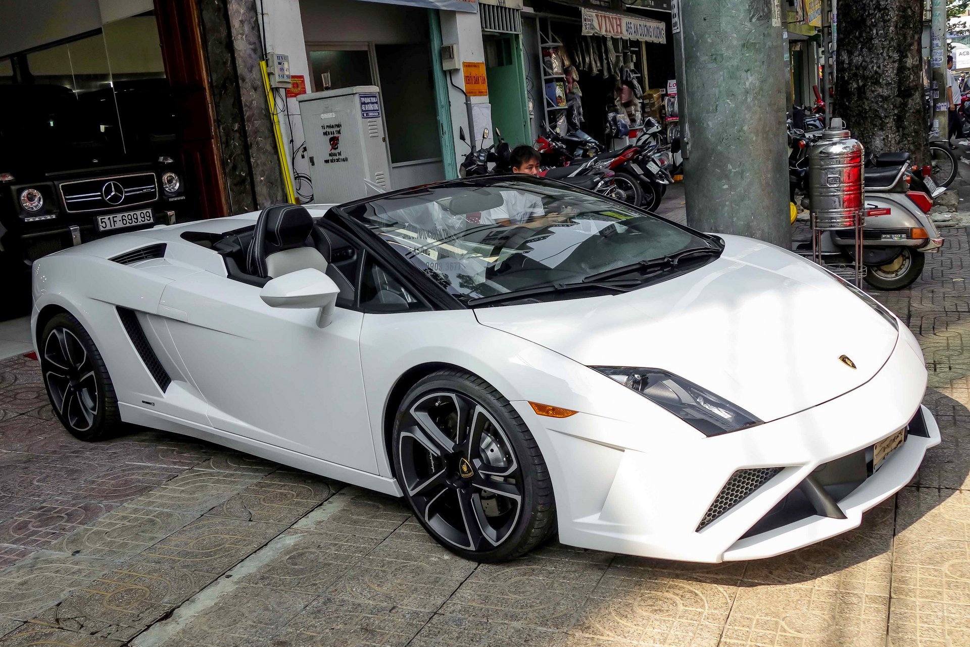 sieu xe mui tran tai Viet Nam anh 5