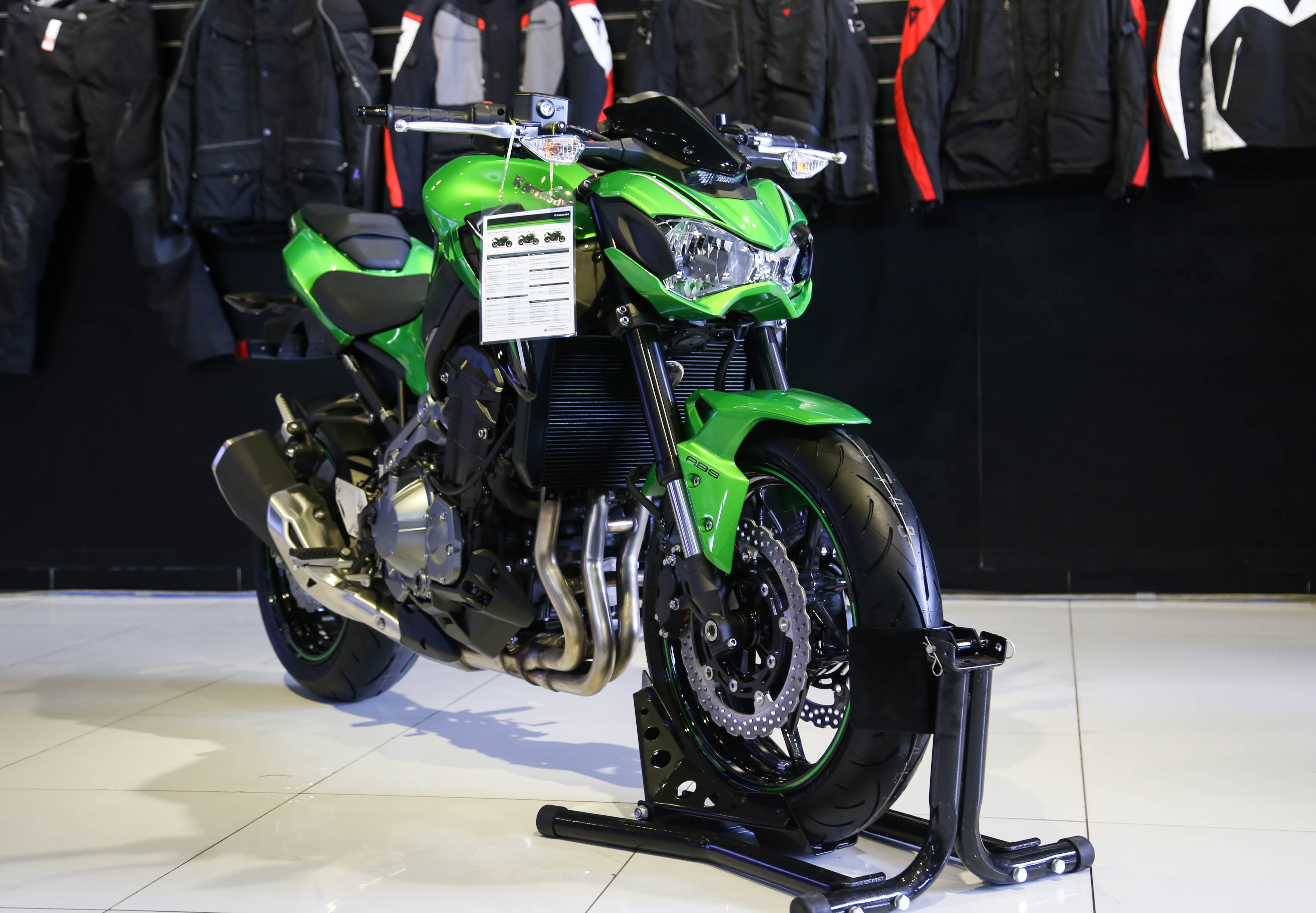 Kawasaki Z900 ra mat tai Viet Nam anh 2