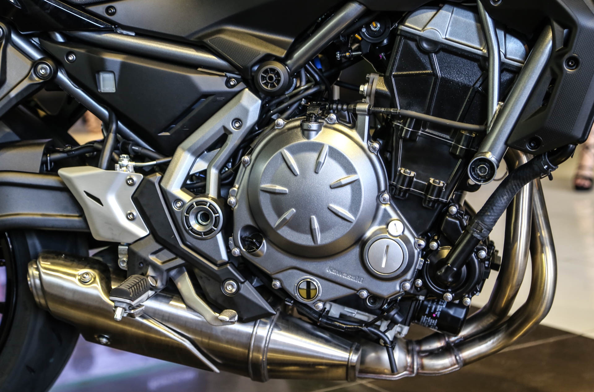 Kawasaki Z650 ra mat tai Viet Nam anh 3