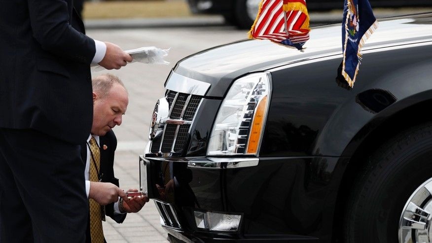 Limousine bọc thép của Tổng thống Donald Trump ảnh 1 Limousine boc thep cua Tong thong Donald Trump anh 1