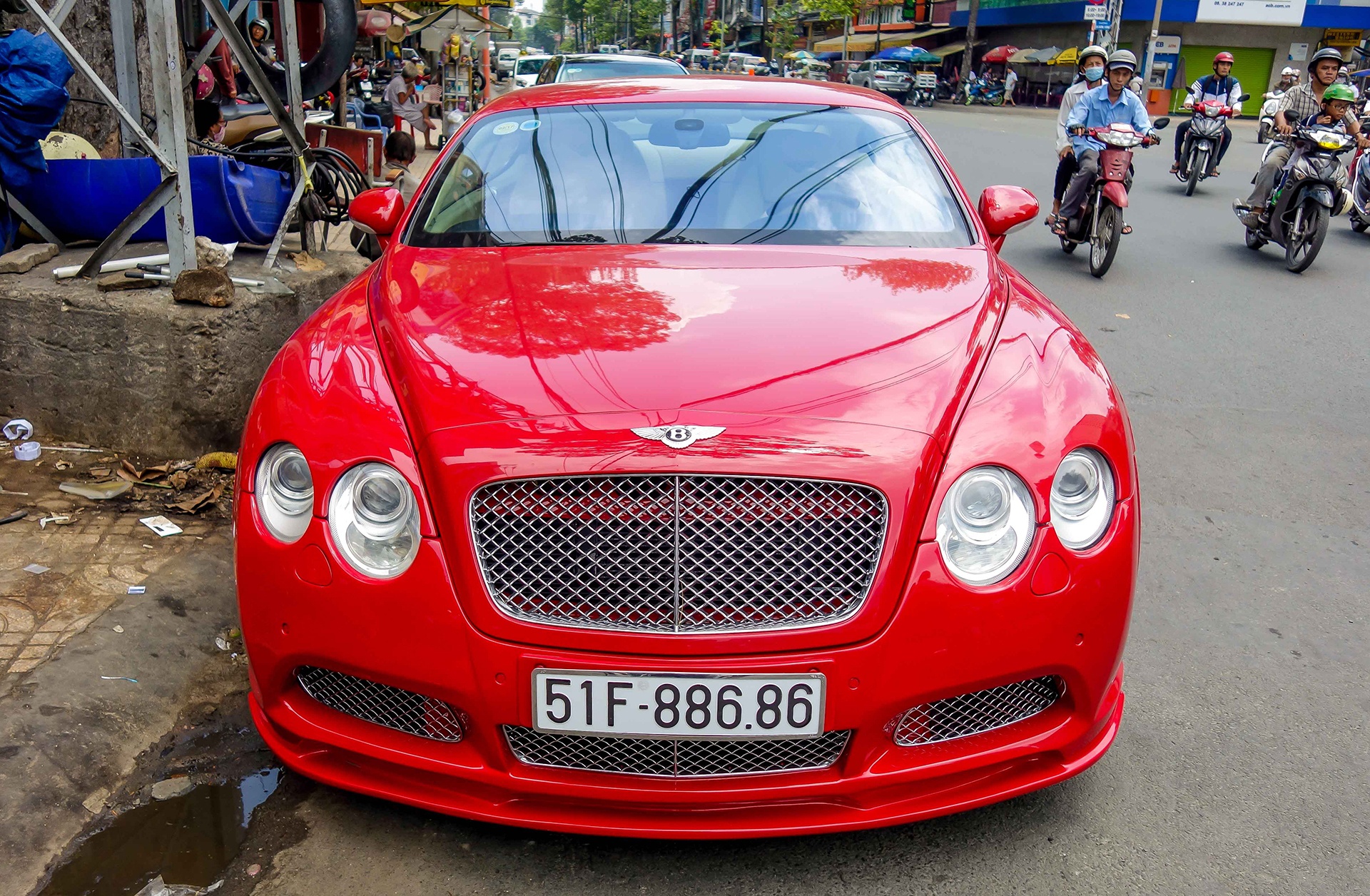 Bentley bien so dep anh 1