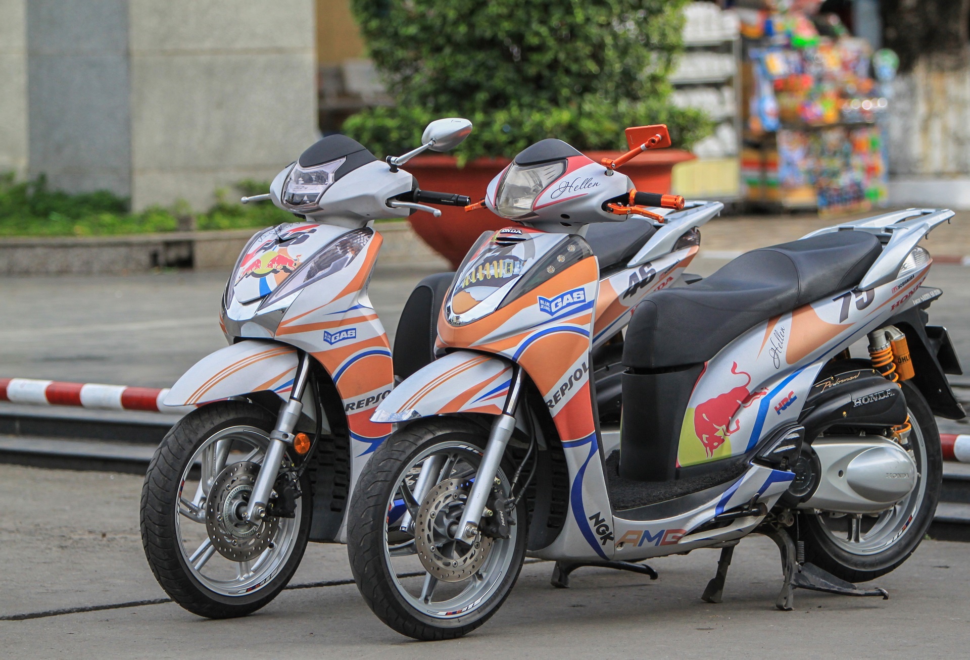 Honda SH 300i do o Sai Gon anh 1