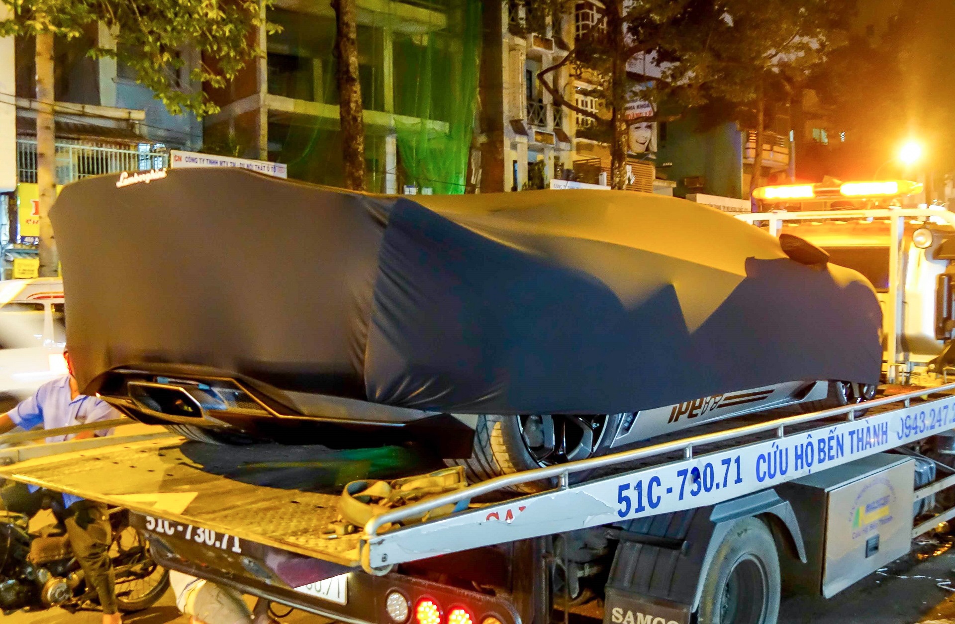 Lamborghini Aventador doc DMC o Da Nang anh 8