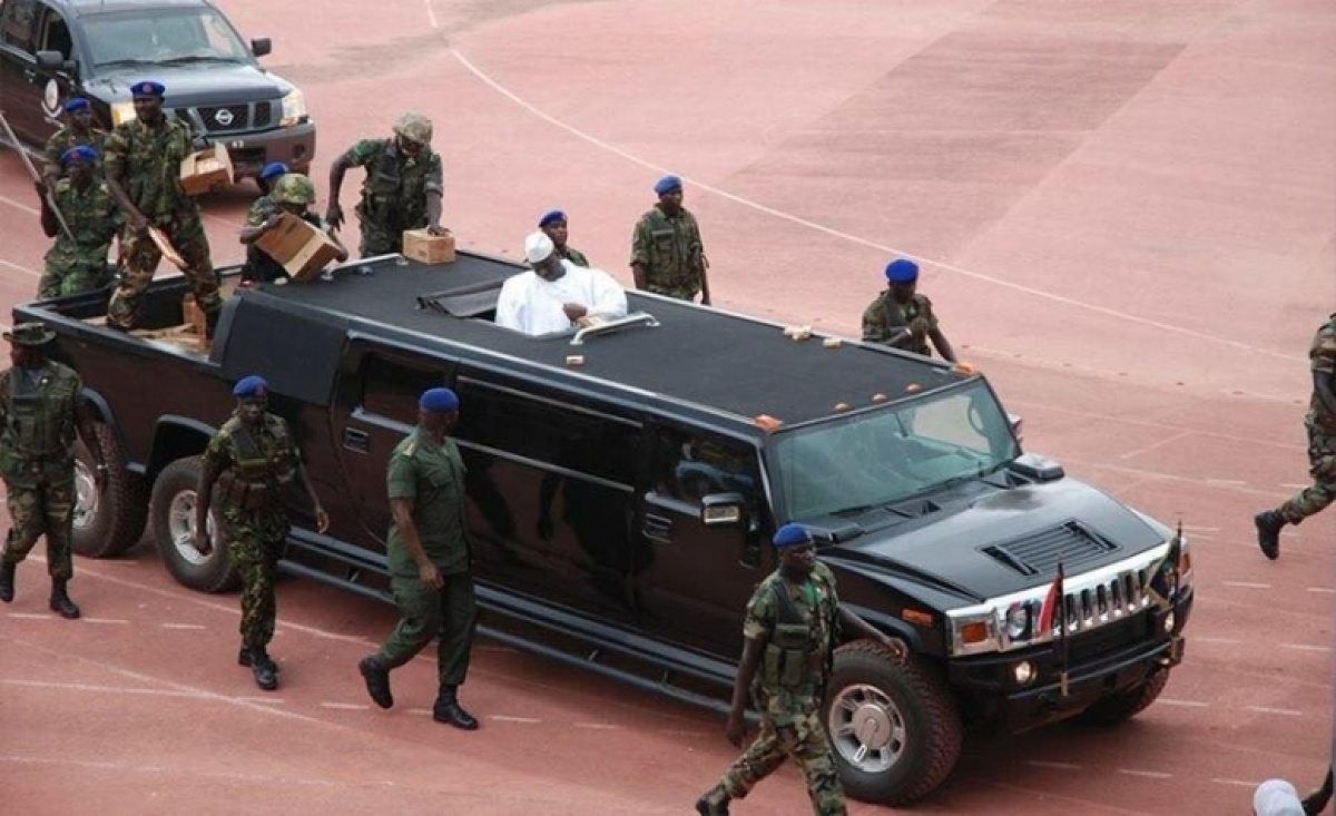 Bo suu tap xe cua tong thong ‘ty nam’ Gambia hinh anh