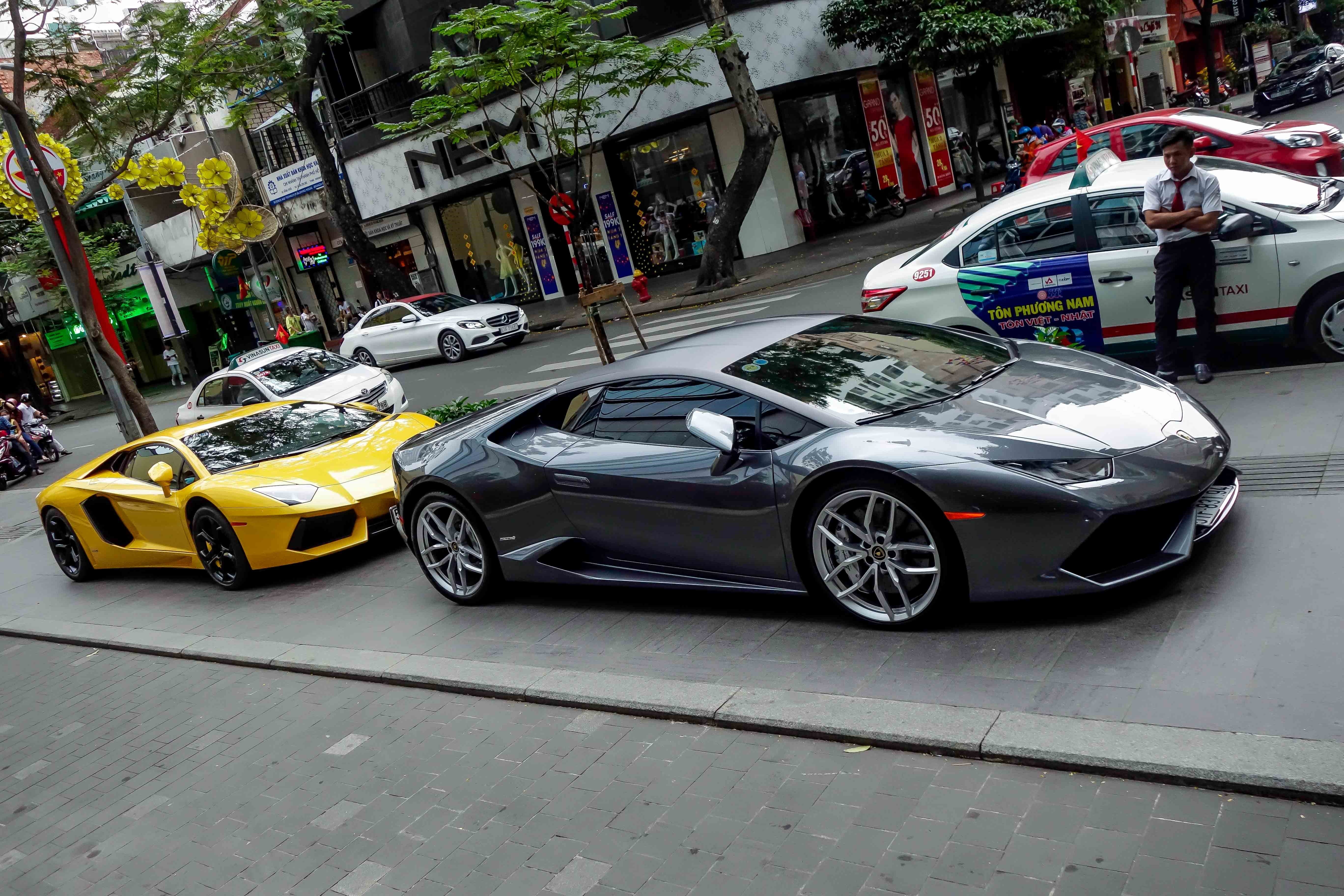 Cuong Do La choi Tet bang Lamborghini anh 5