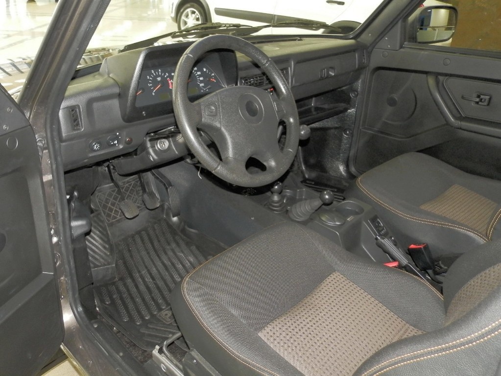 Lada Niva phiên bản mới ảnh 3 Lada Niva phien ban moi anh 3