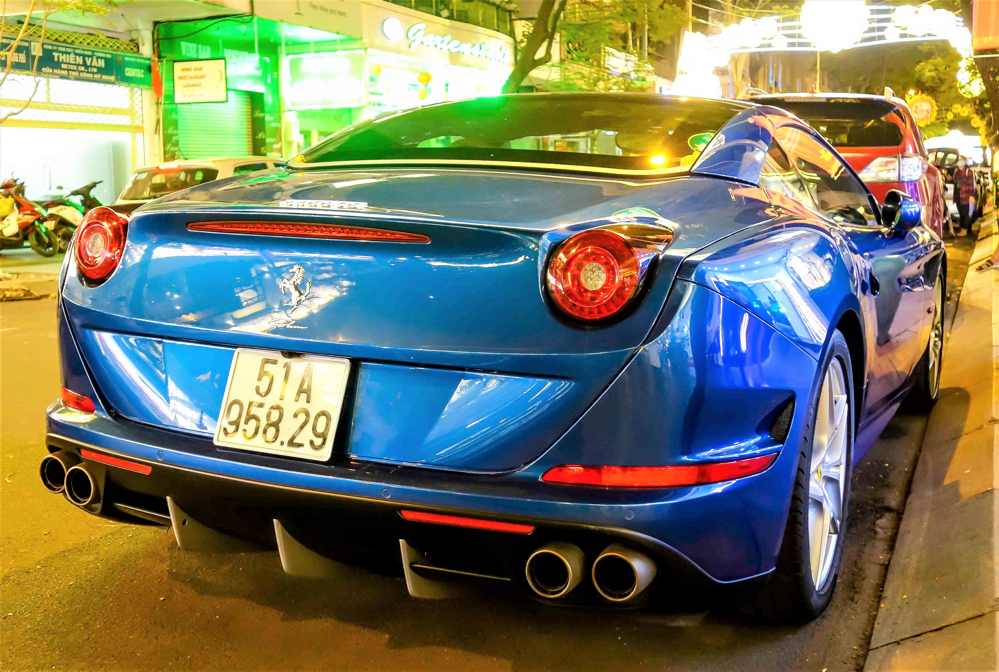 Ferrari California T Sai Gon anh 4