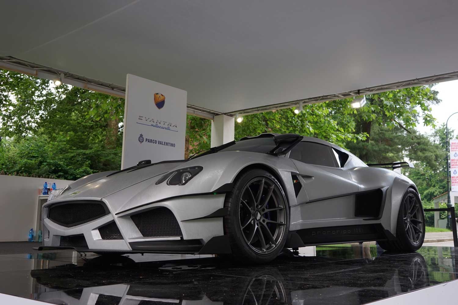 sieu xe cho ty phu nam 2017 anh 9