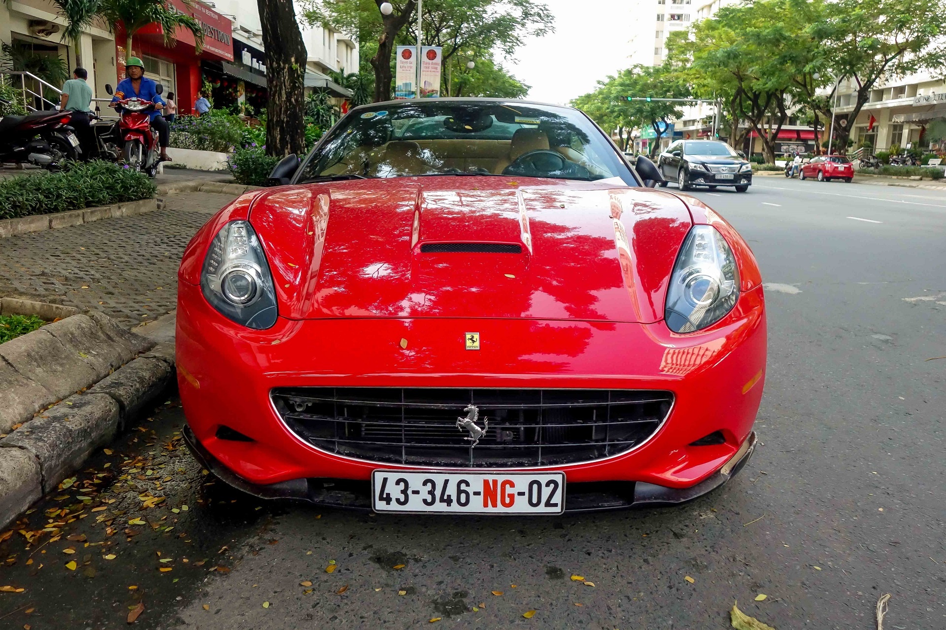 sieu xe cua thieu gia Do Binh Duong anh 1