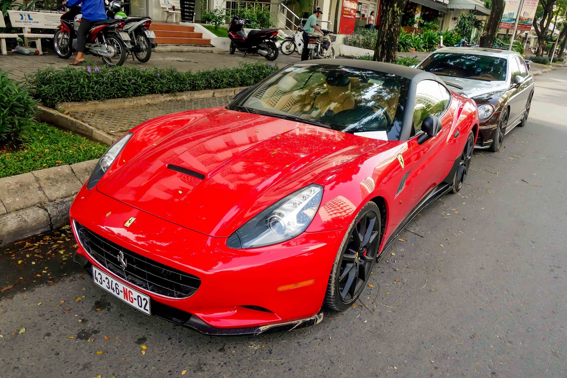 sieu xe cua thieu gia Do Binh Duong anh 2