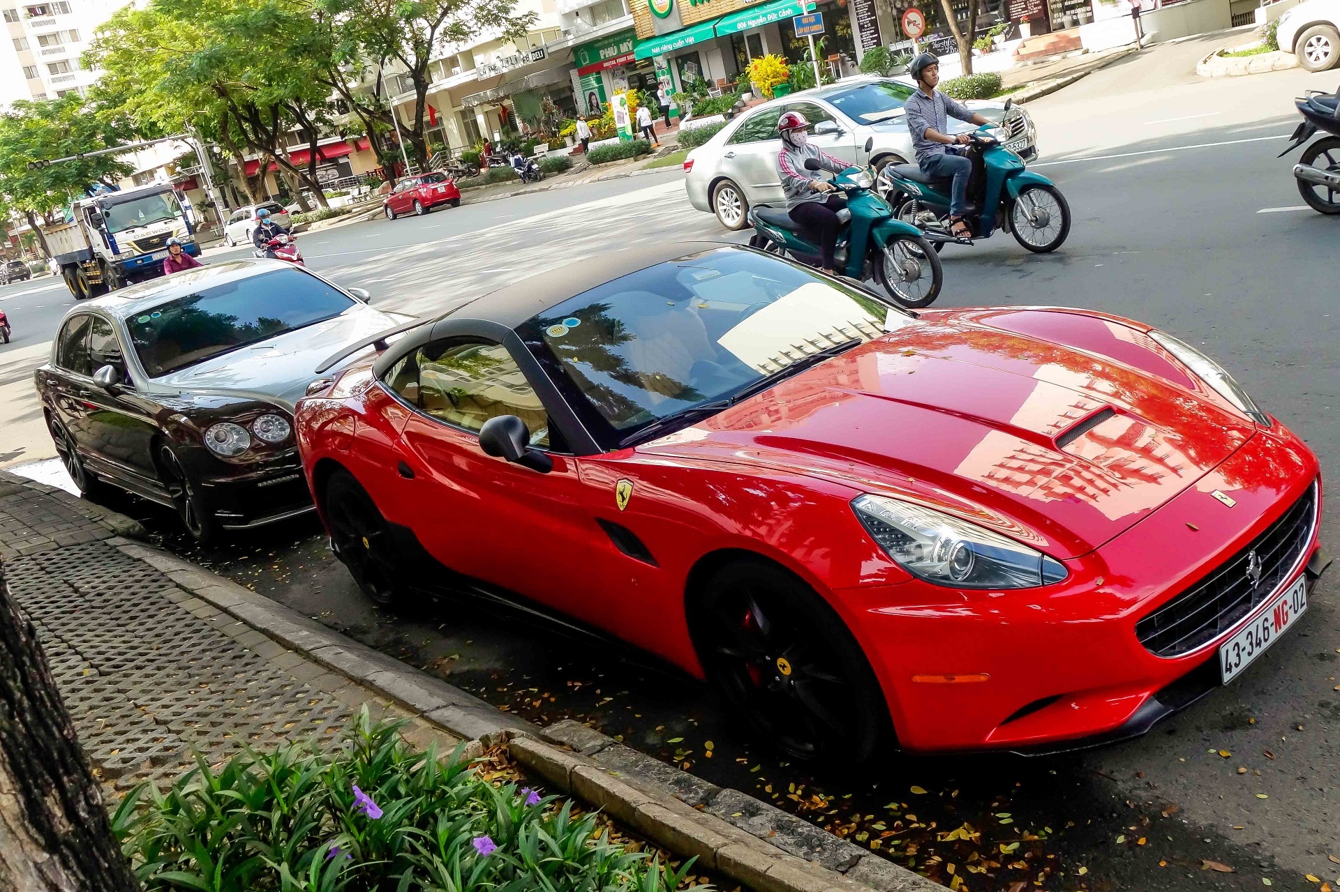 sieu xe cua thieu gia Do Binh Duong anh 5