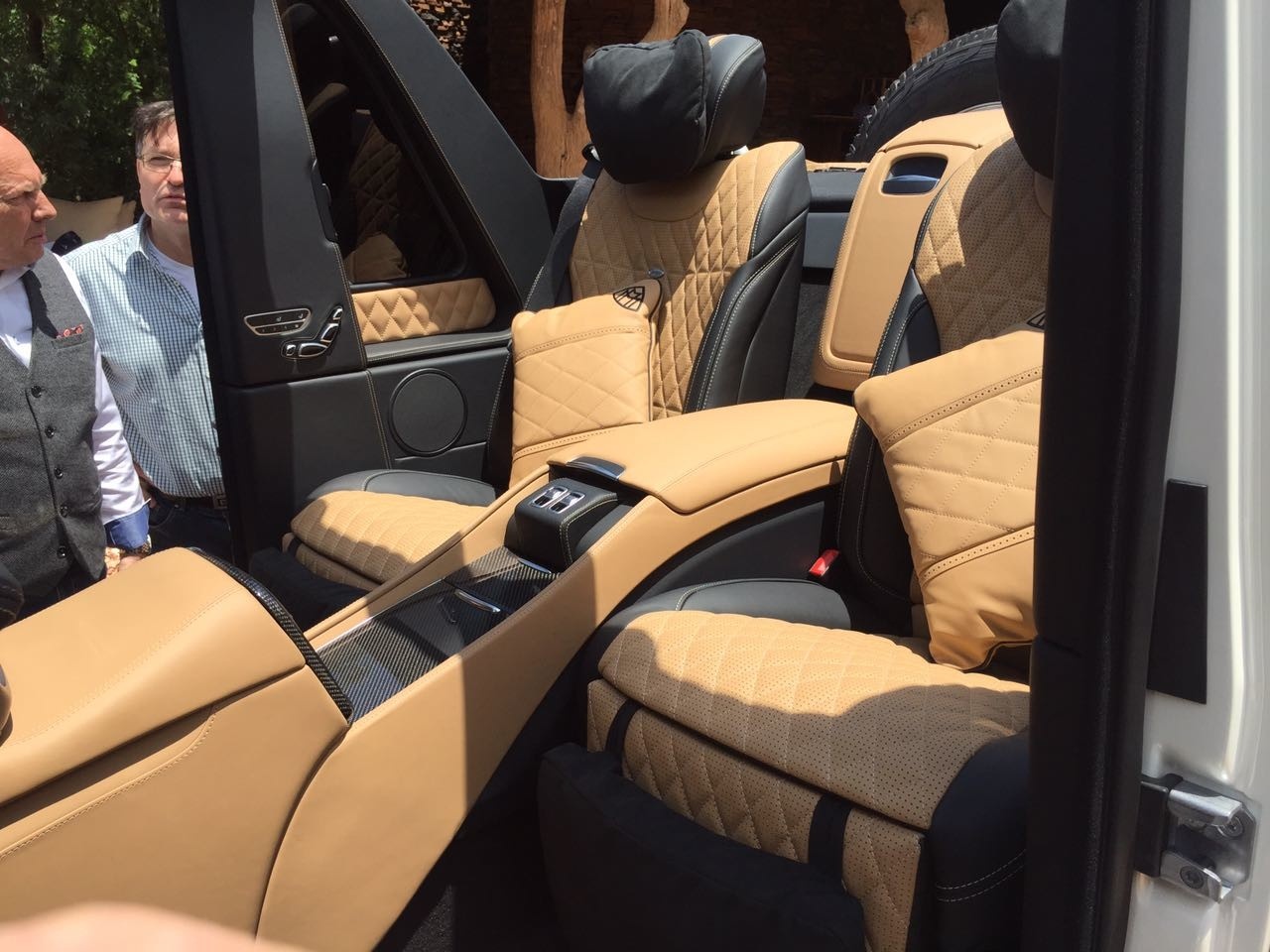 Mercedes-Maybach Landaulet G650 anh 3