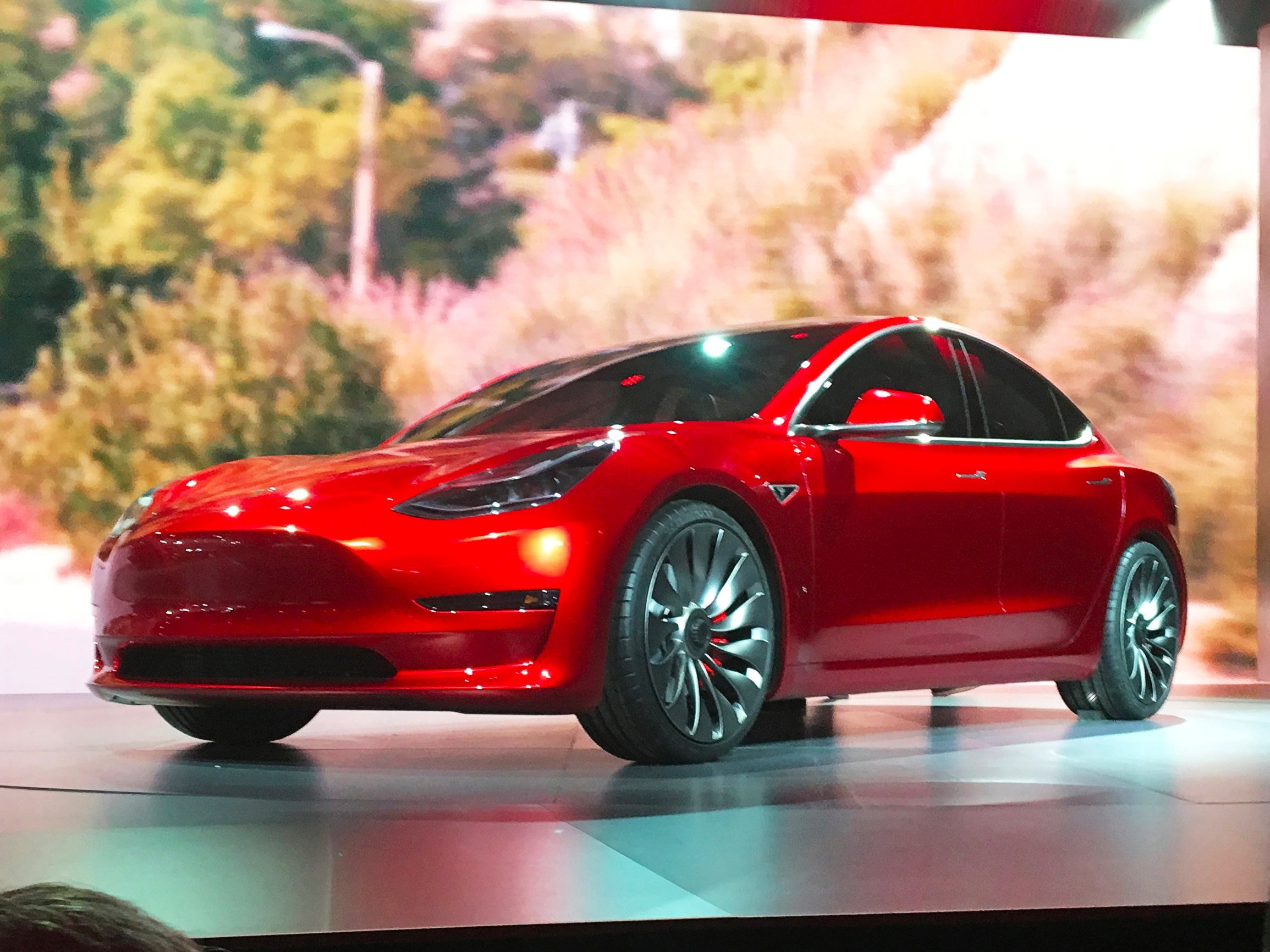 Tesla Model 3 phiên bản sản xuất ảnh 1 Tesla Model 3 phien ban san xuat anh 1