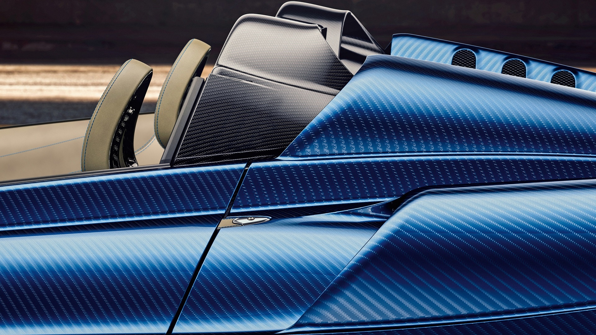 Pagani Huayra Roadster anh 8