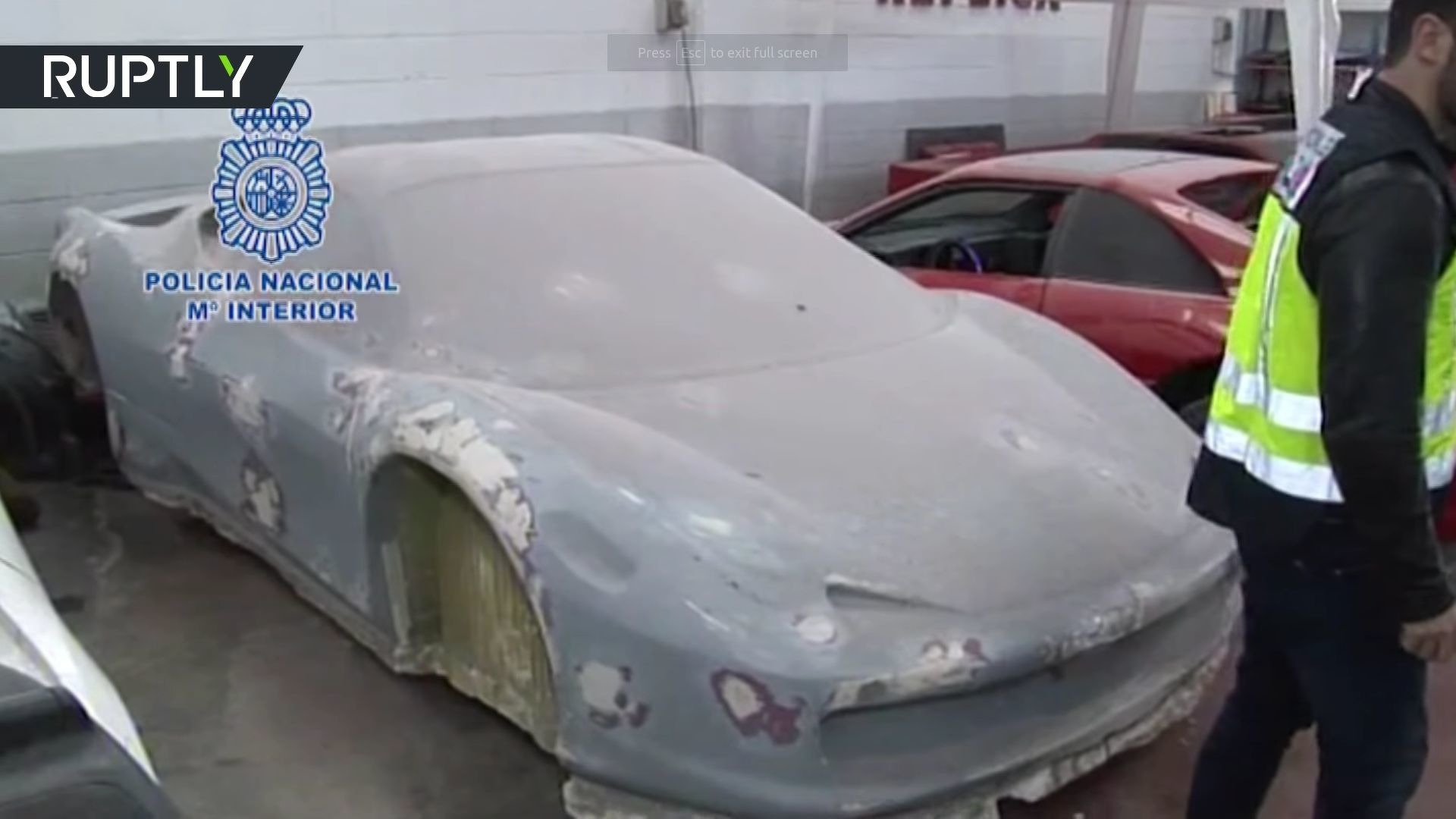 sản xuất Ferrari nhái ảnh 5 san xuat Ferrari nhai anh 5